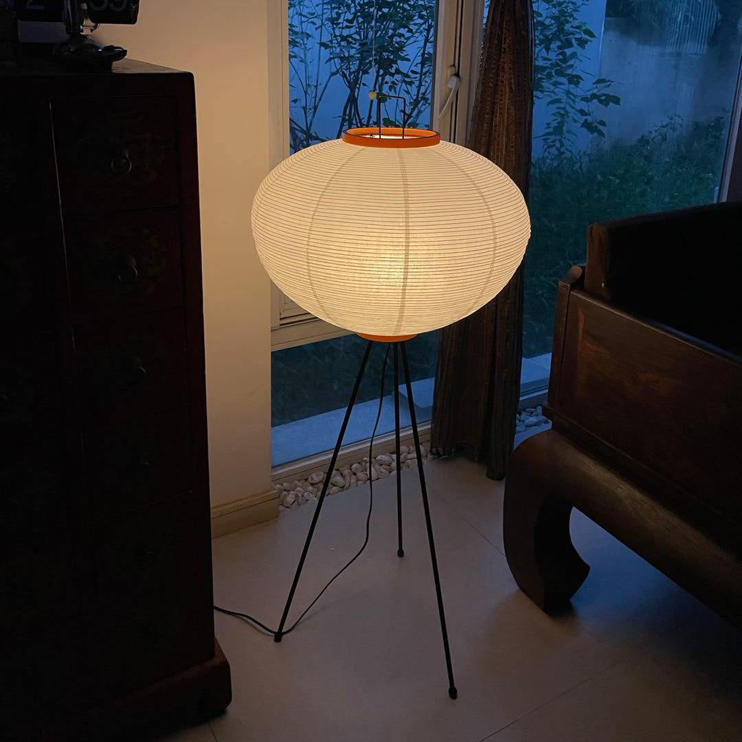 Rice Paper Floor Lamp - Blowlighting