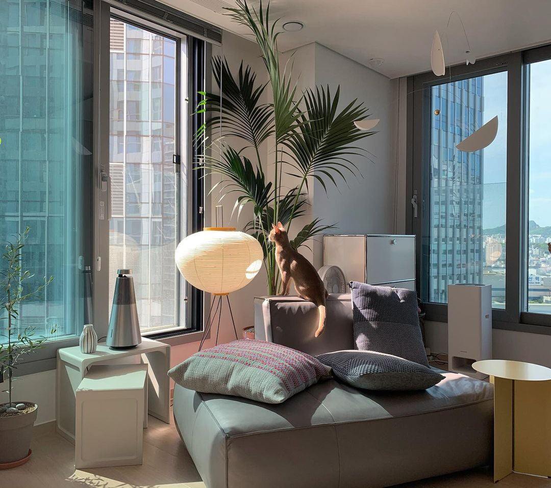 Rice Paper Floor Lamp - Blowlighting