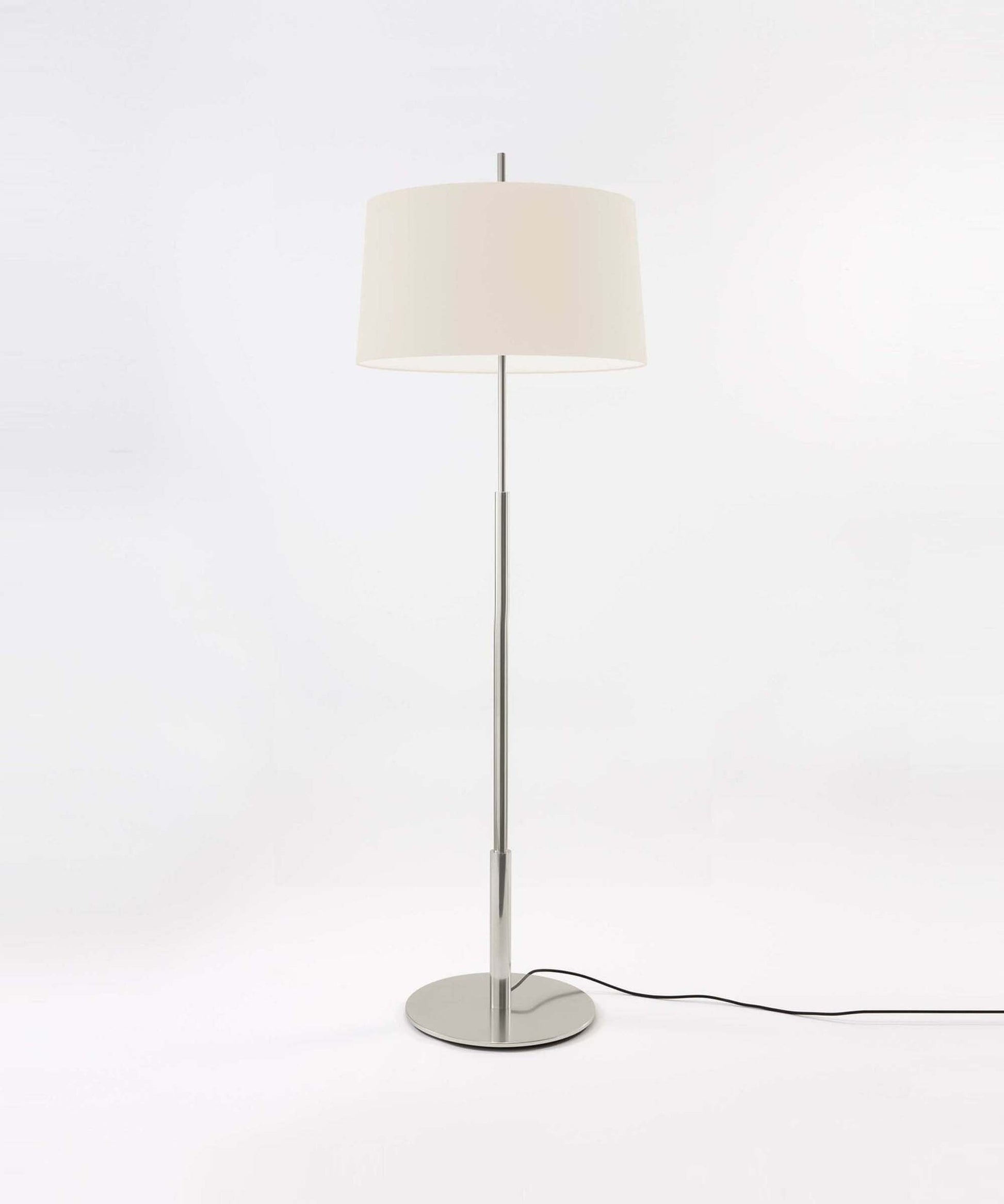 Brooks Minimalist Metal Floor Lamp - Blowlighting