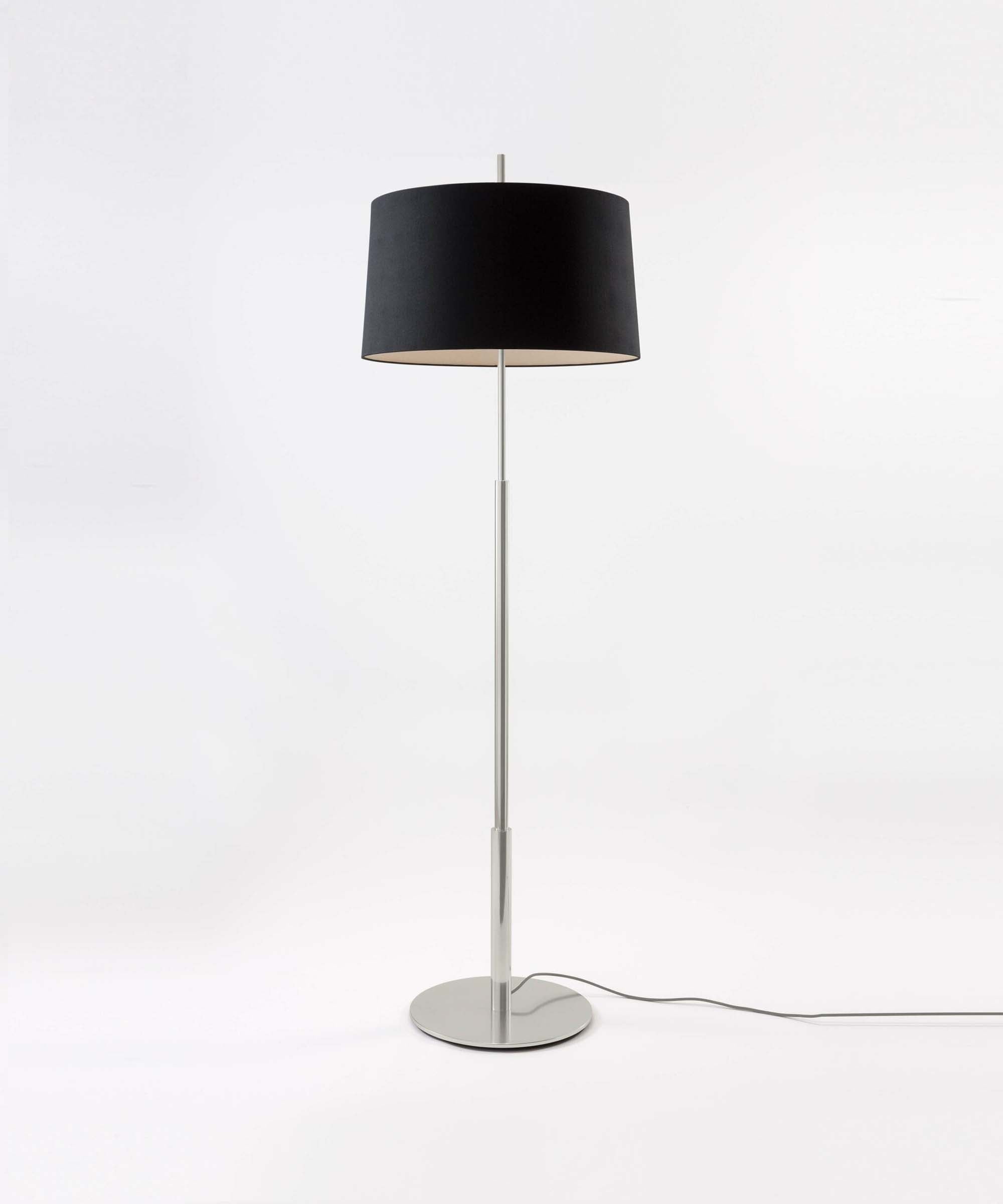 Brooks Minimalist Metal Floor Lamp - Blowlighting