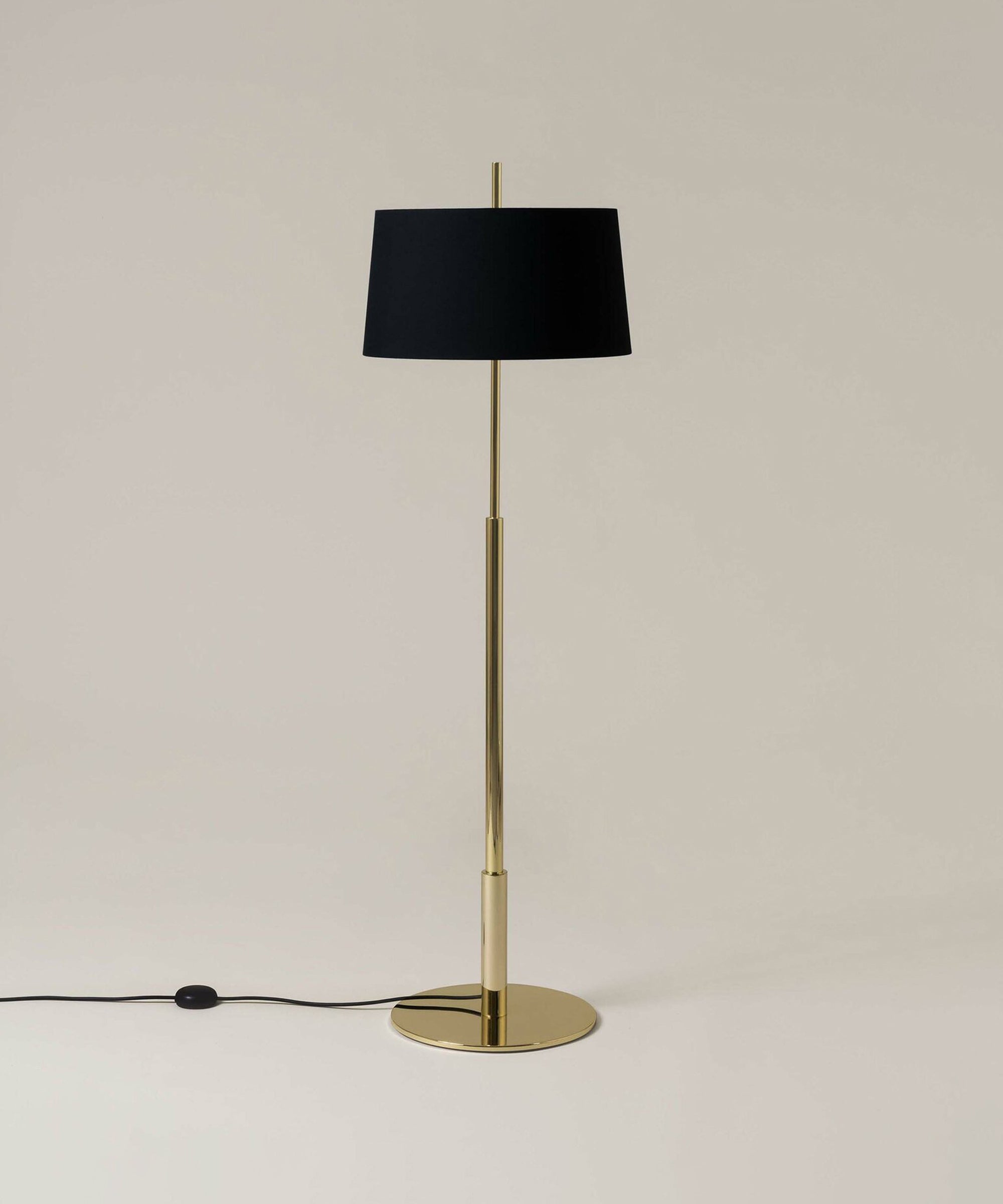 Brooks Minimalist Metal Floor Lamp - Blowlighting
