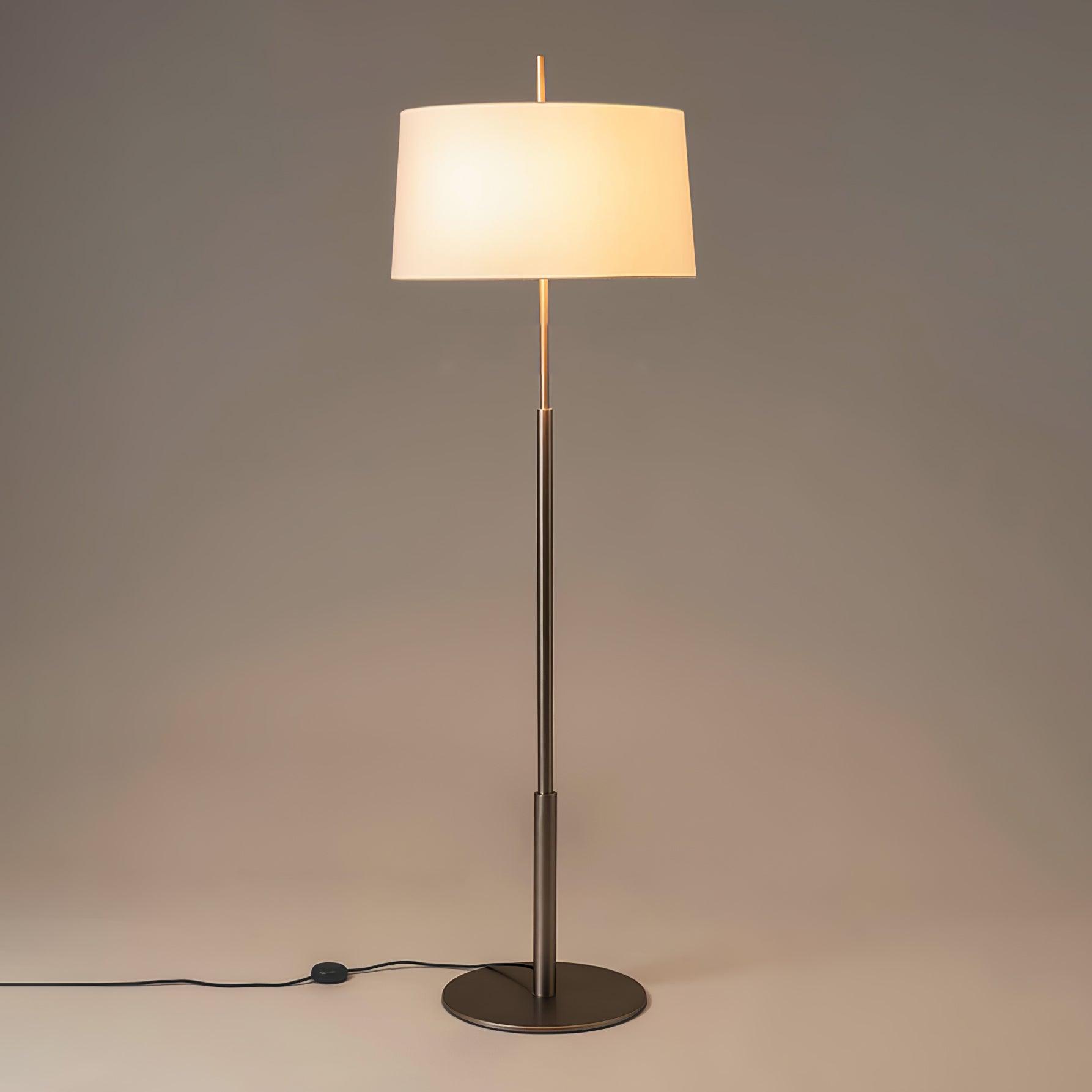 Brooks Minimalist Metal Floor Lamp - Blowlighting