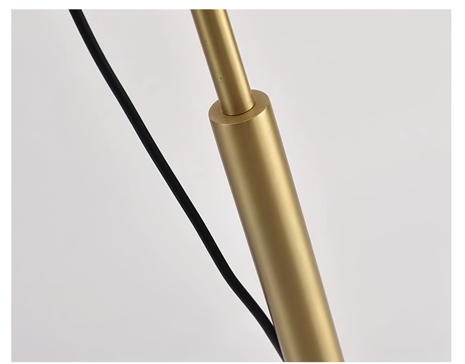 Landon Minimalist Table Lamp - Blowlighting