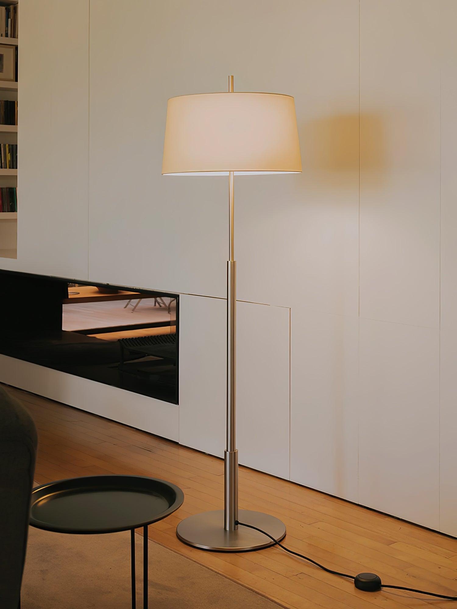 Brooks Minimalist Metal Floor Lamp - Blowlighting