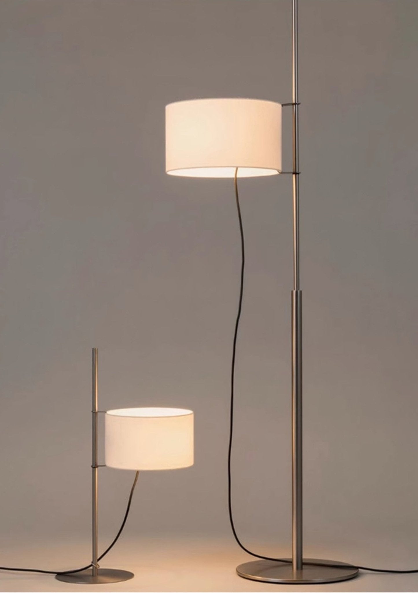 Nora Minimalist Metal Floor Lamp - Blowlighting