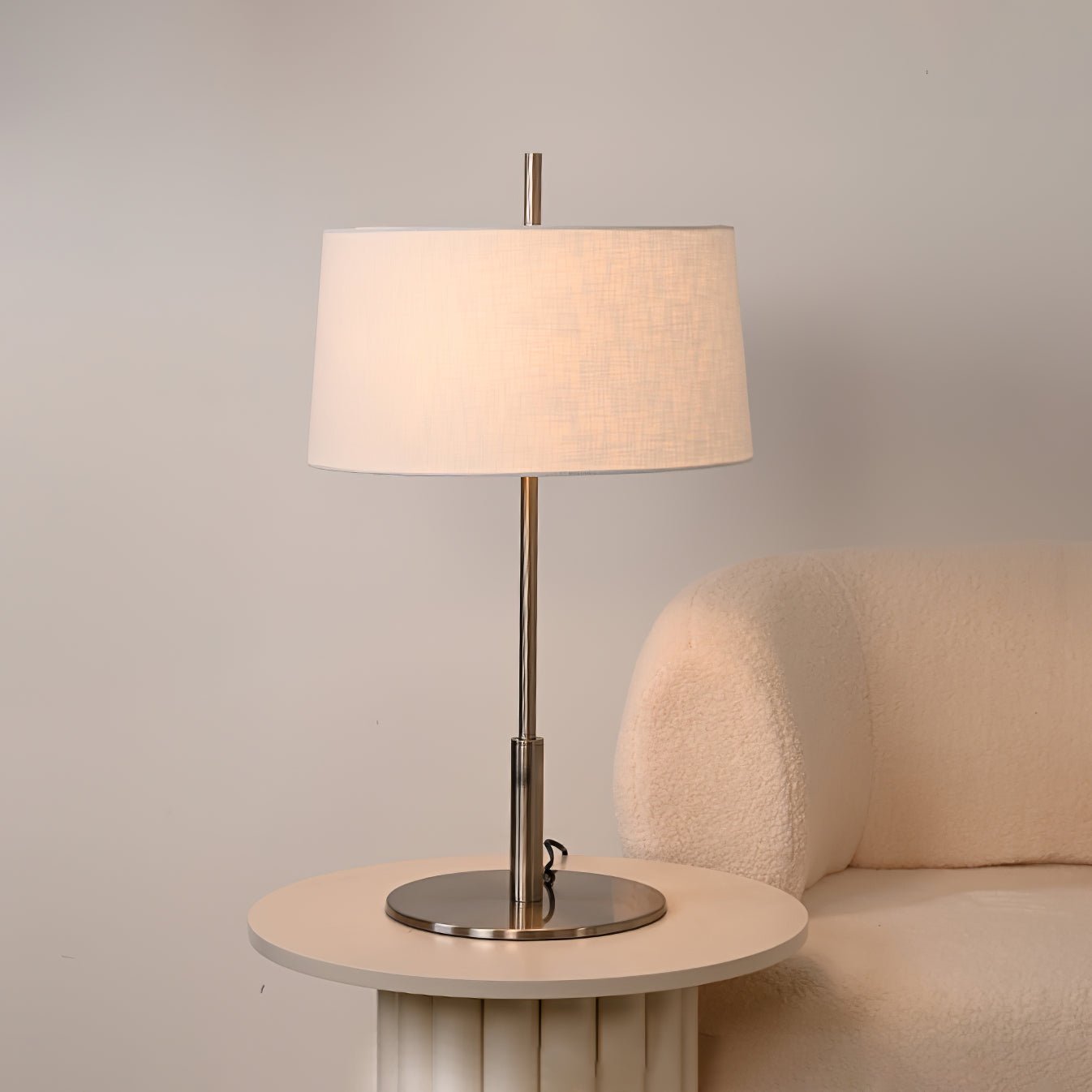 Silasn Minimalist Metal Table Lamp - Blowlighting