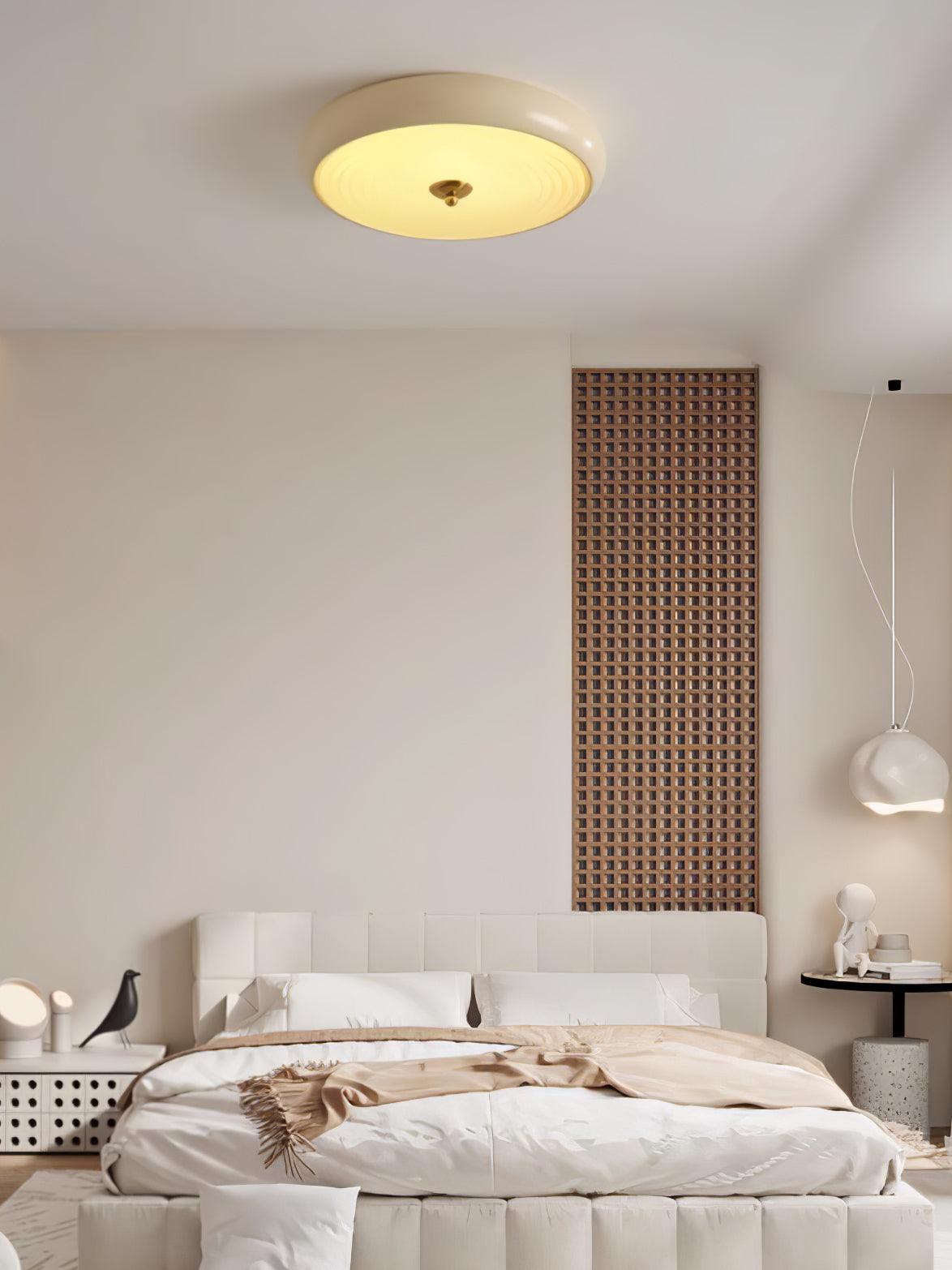 Ripple Cream Ceiling Lamp - Blowlighting