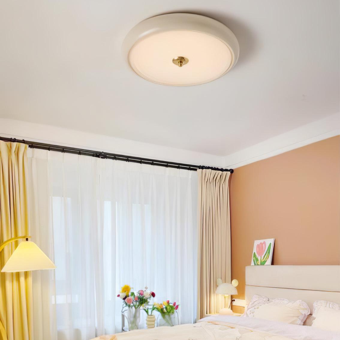 Ripple Cream Ceiling Lamp - Blowlighting