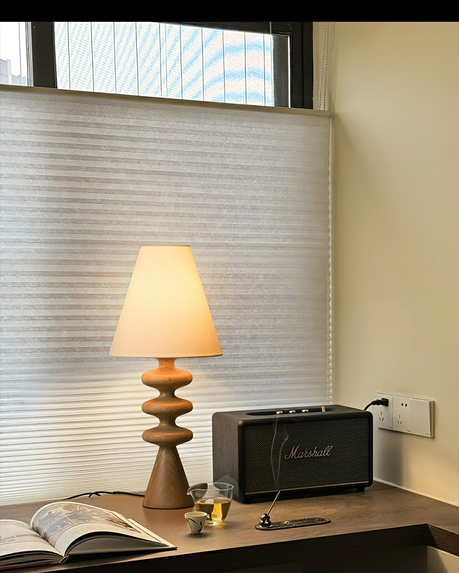 Ripple Wood Table Lamp - Blowlighting