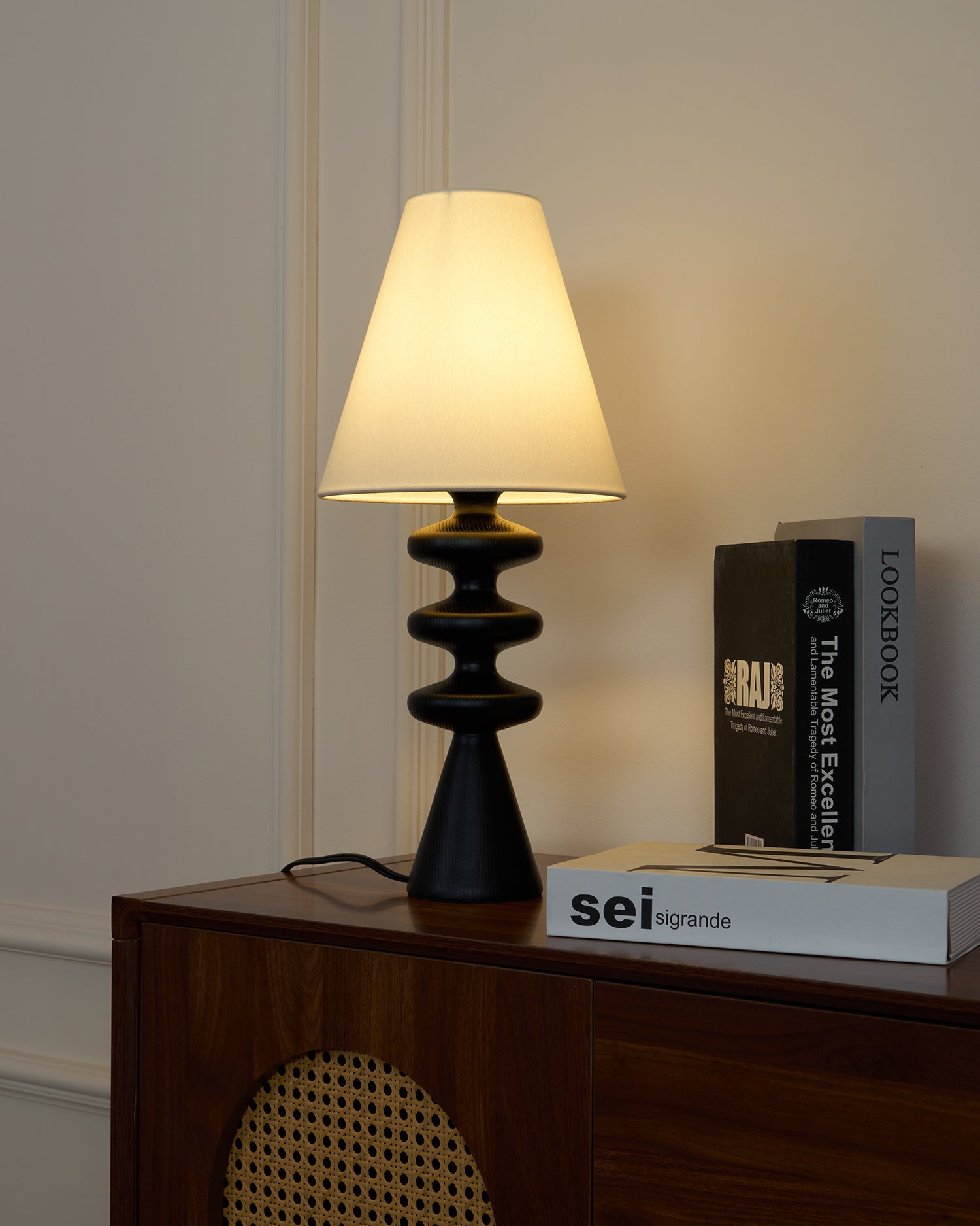 Ripple Wood Table Lamp - Blowlighting