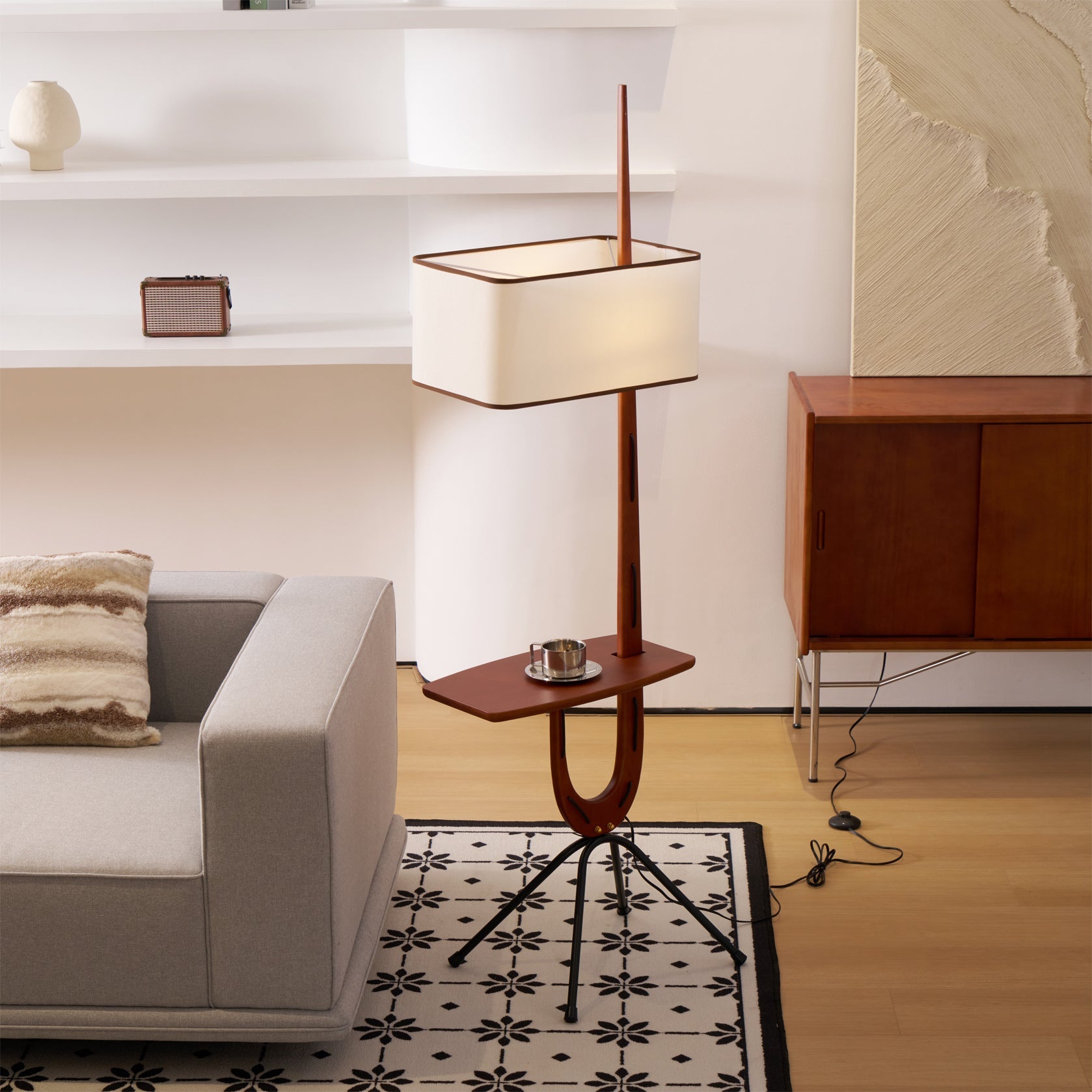 Vemara Mid Century Wood Floor Lamp - Blowlighting