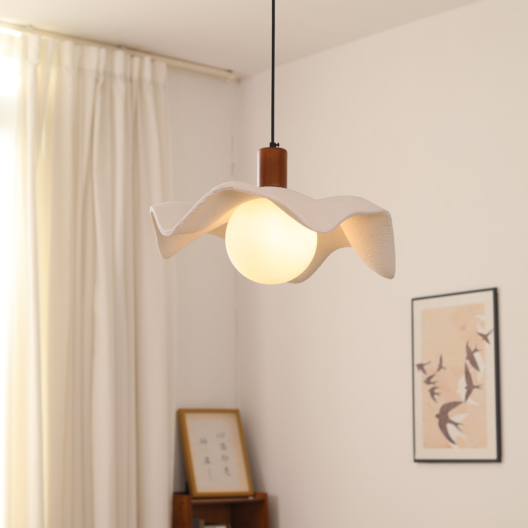 Rivale Minimalist Wood Pendant Light