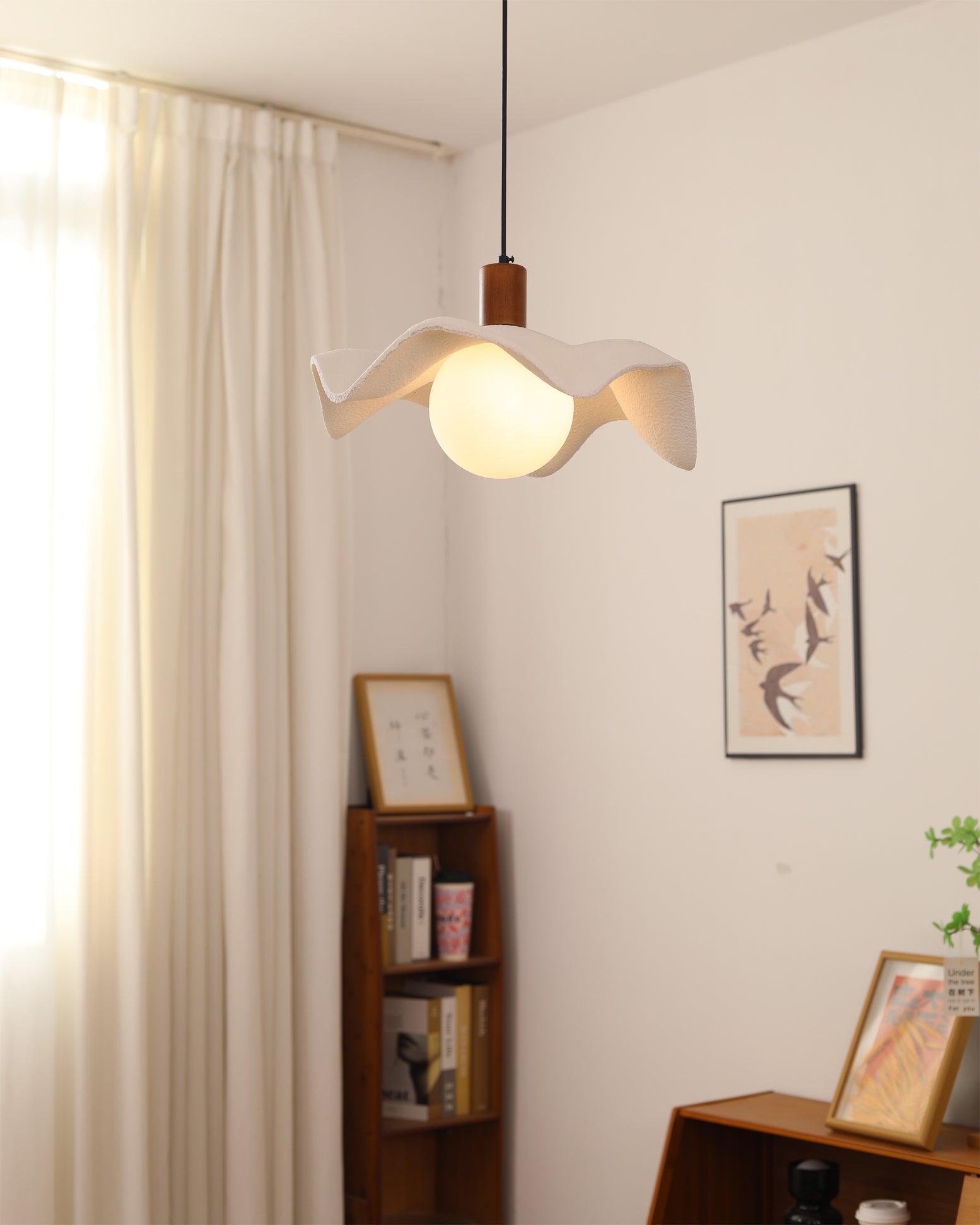 Rivale Minimalist Wood Pendant Light
