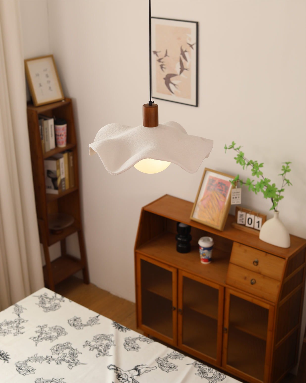 Rivale Minimalist Wood Pendant Light