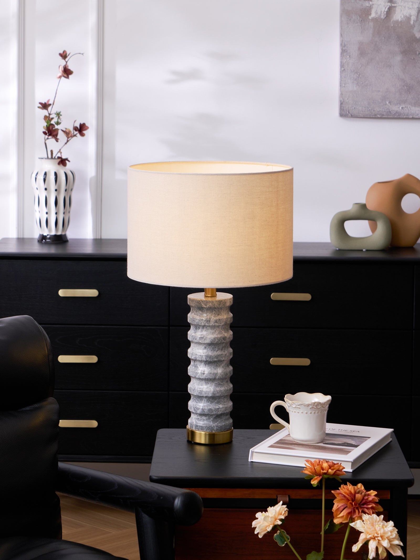 Rivara Stone Table Lamp - Blowlighting