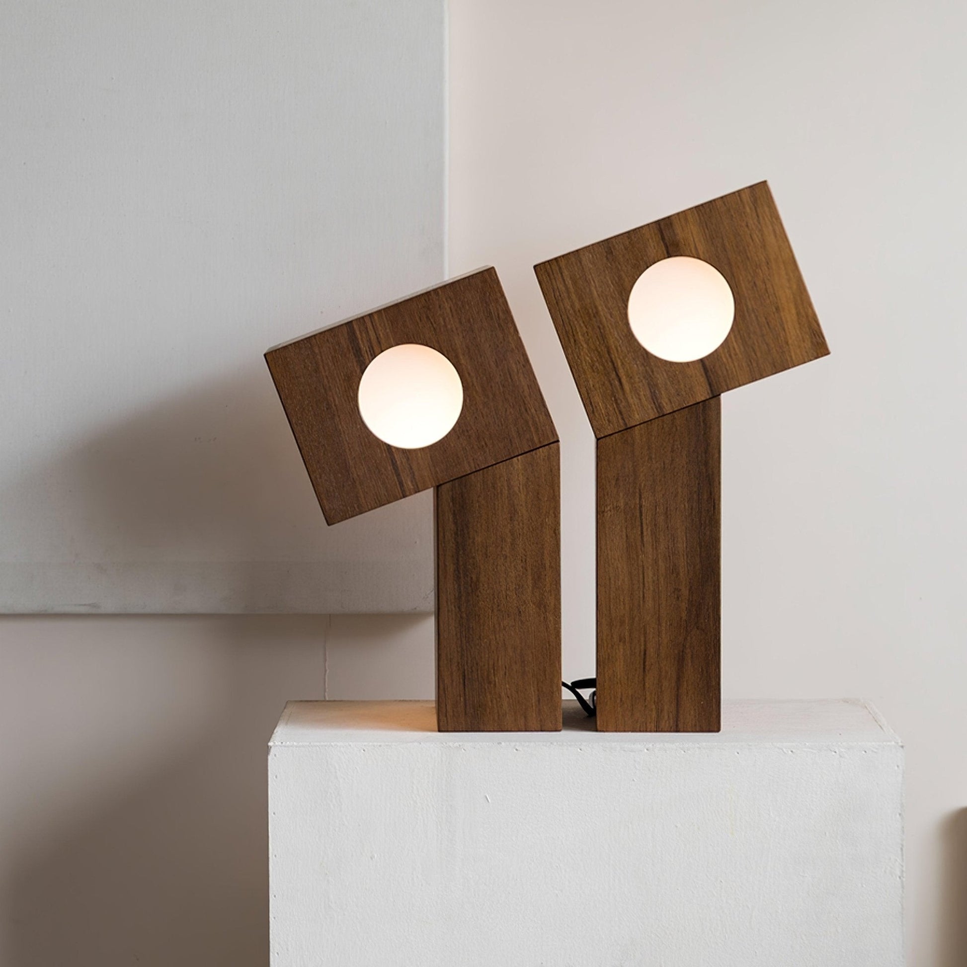 Robort Table Lamp - Blowlighting