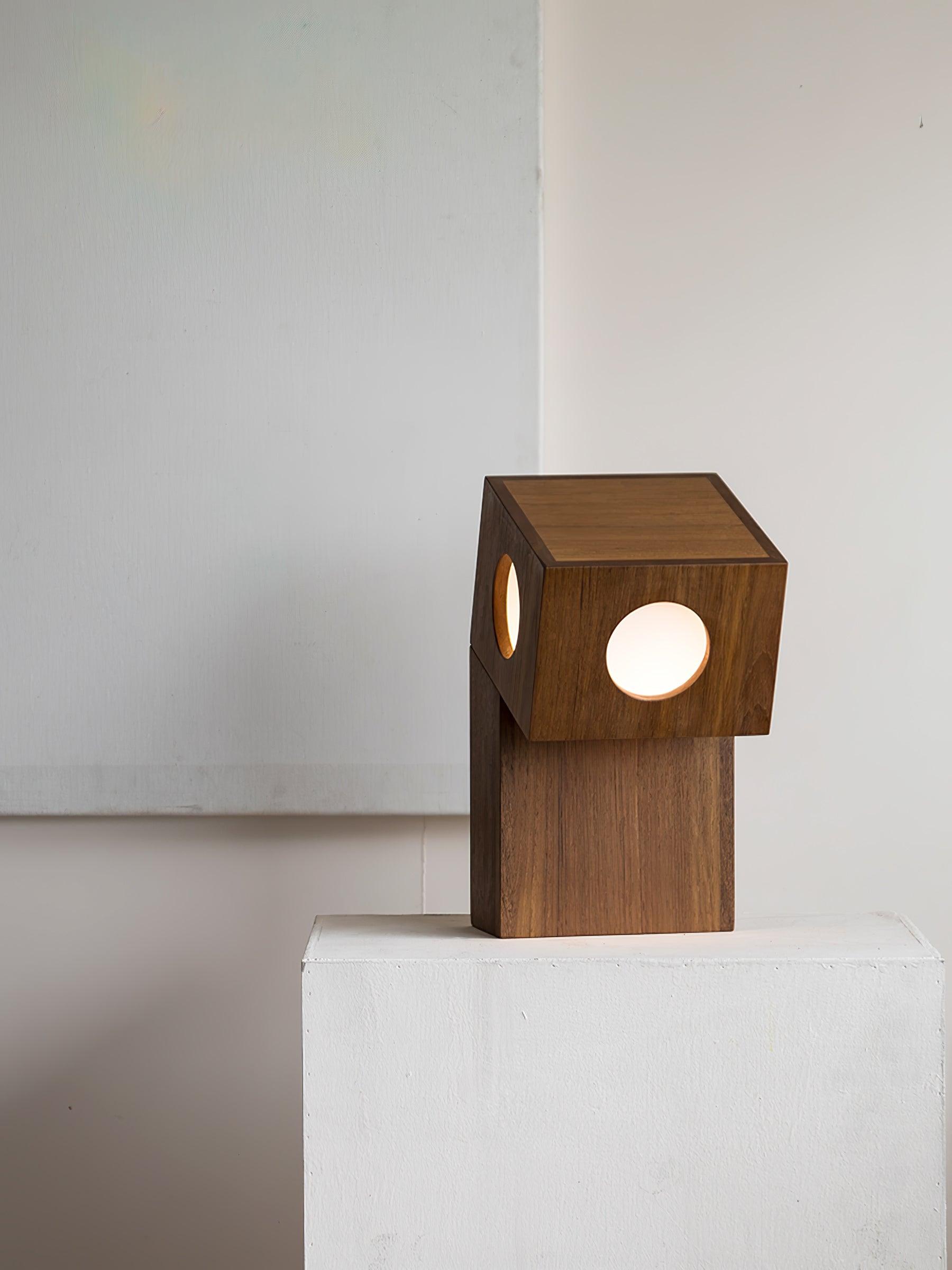Robort Table Lamp - Blowlighting