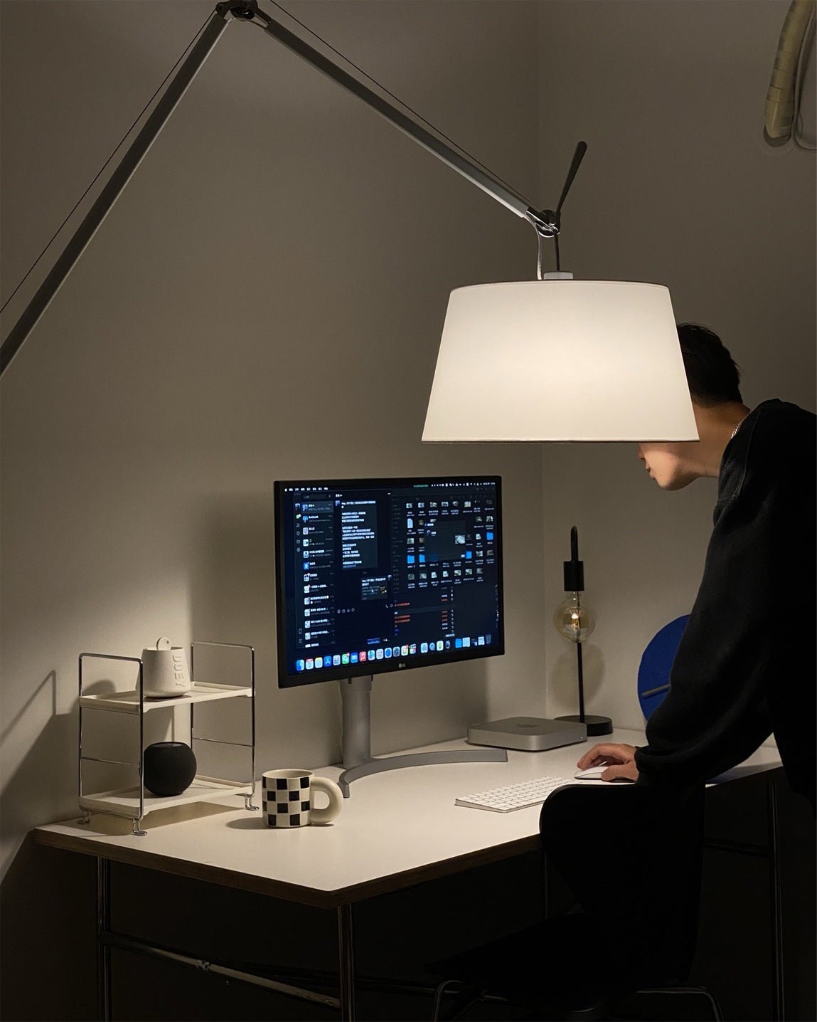 Rocker Modern Floor Lamp - Blowlighting