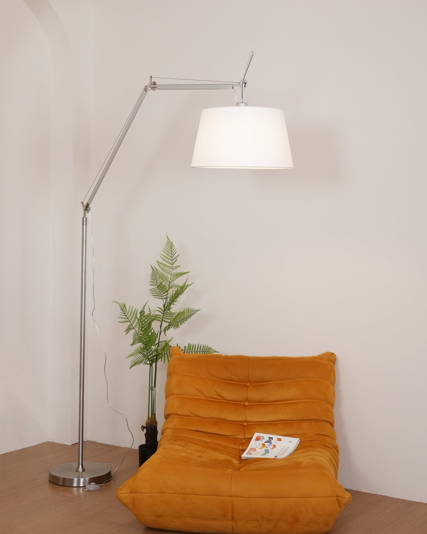 Rocker Modern Floor Lamp - Blowlighting