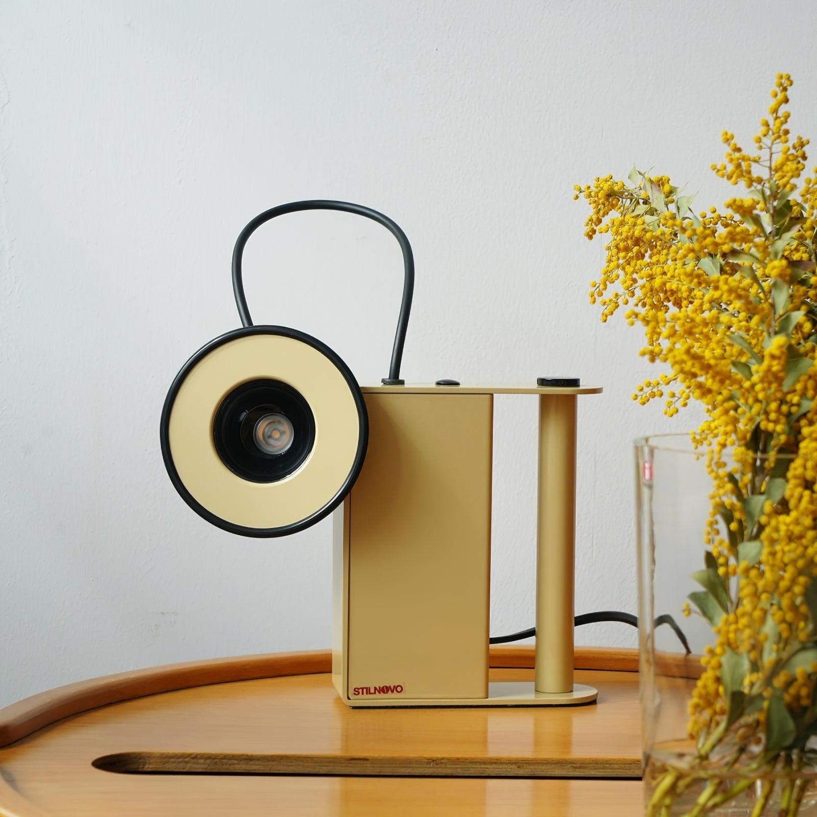 Roland Camera Table Light - Blowlighting