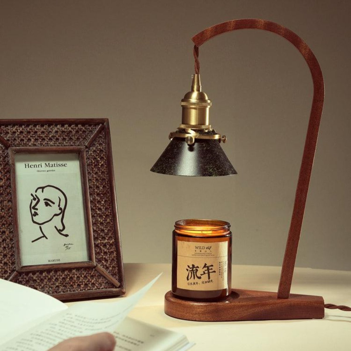 Romi Table Lamp - Blowlighting