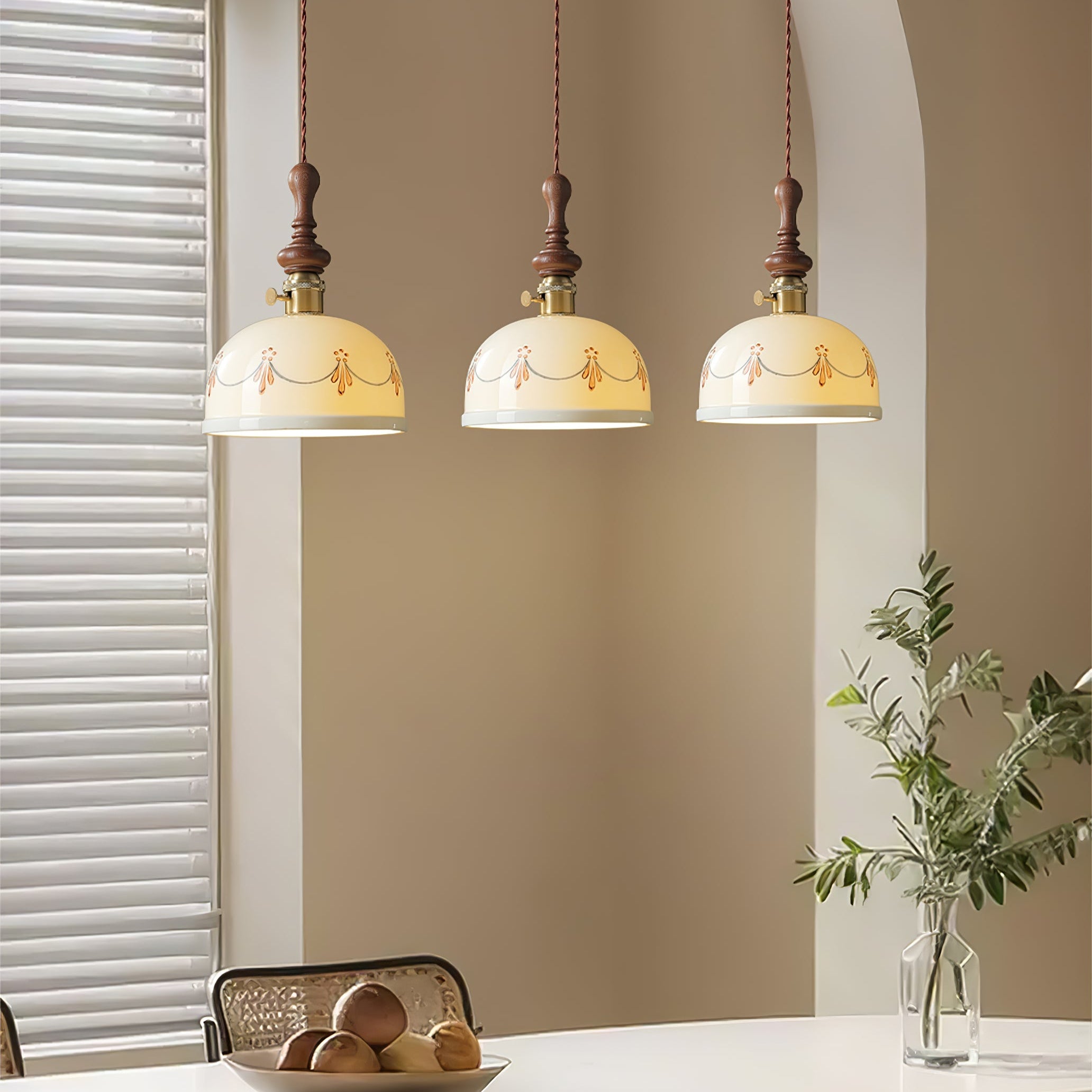 Roselind Ceramic Pendant Light - Blowlighting