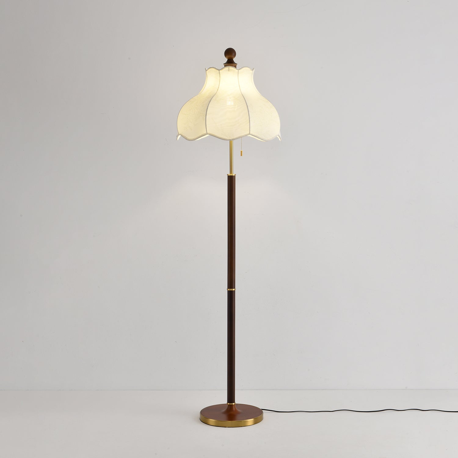 Roselle Bloom Floor Lamp - Blowlighting