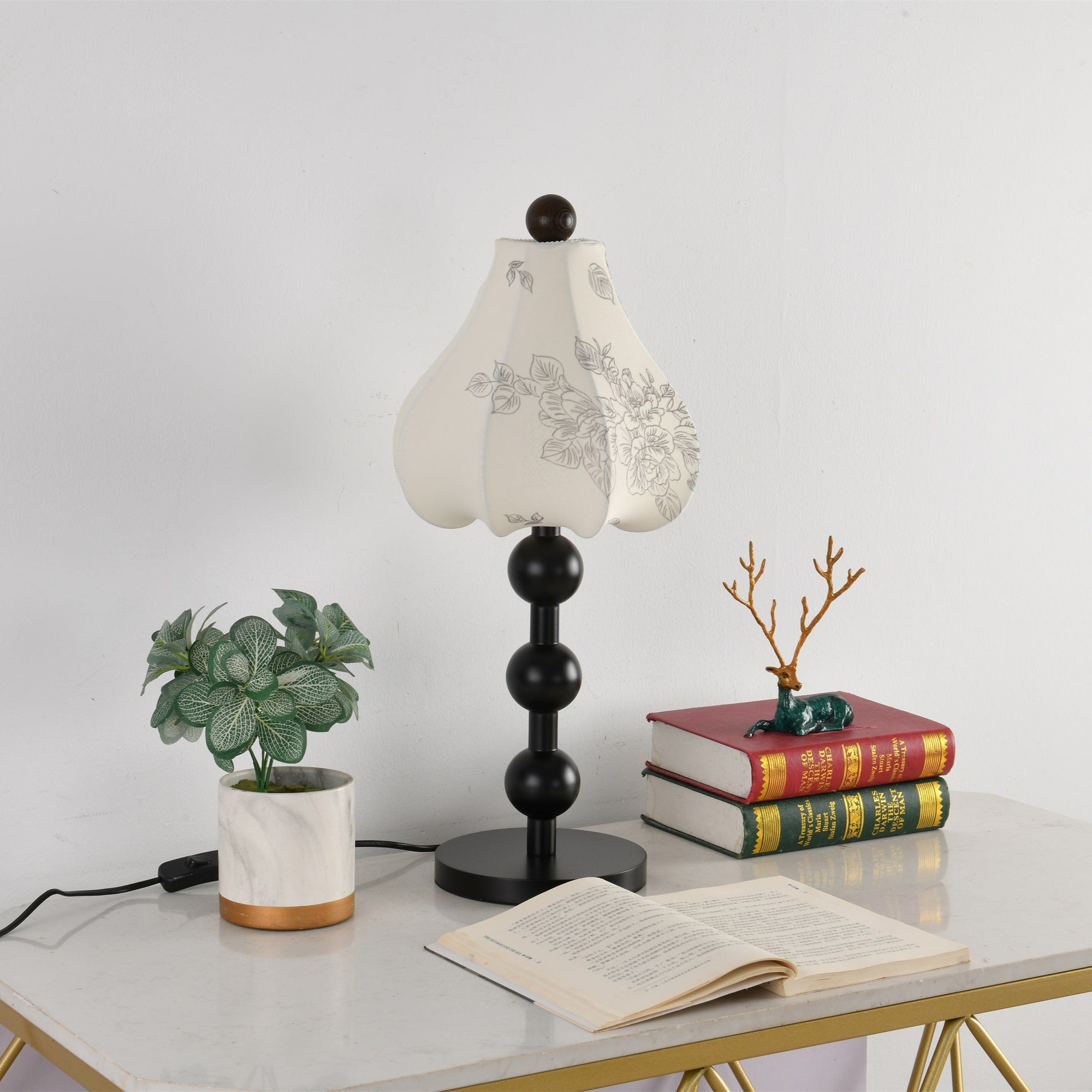 Alice Vintage Fabric Table Lamp - Blowlighting