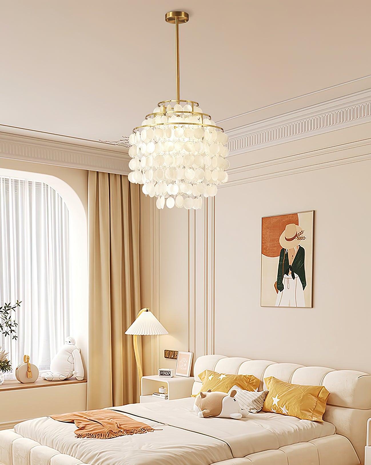 Round Shell Chandelier B - Blowlighting