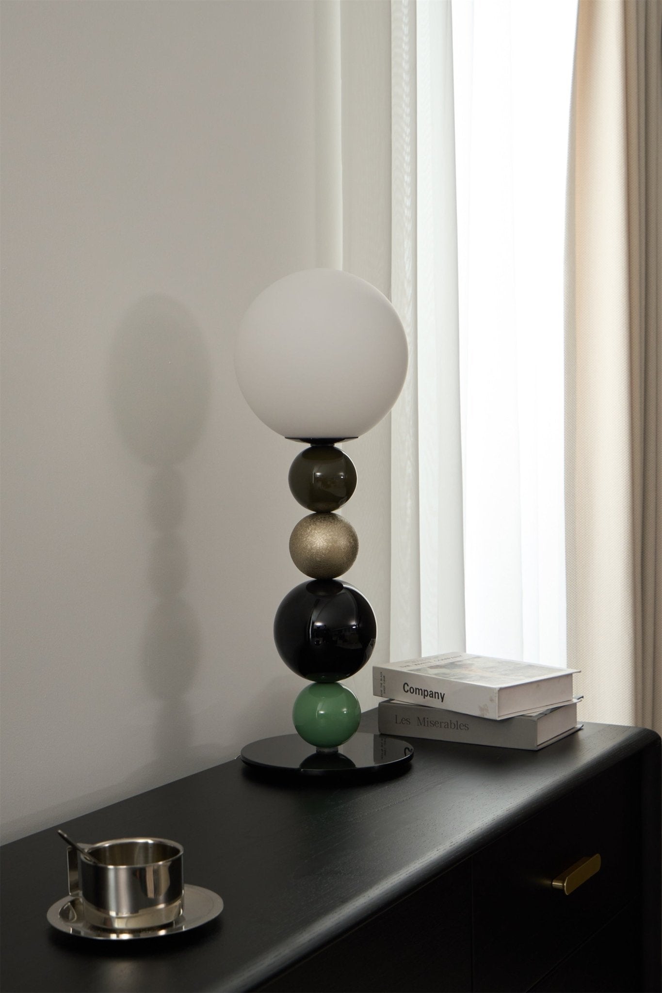 Round Balls Stacking Table Lamp - Blowlighting