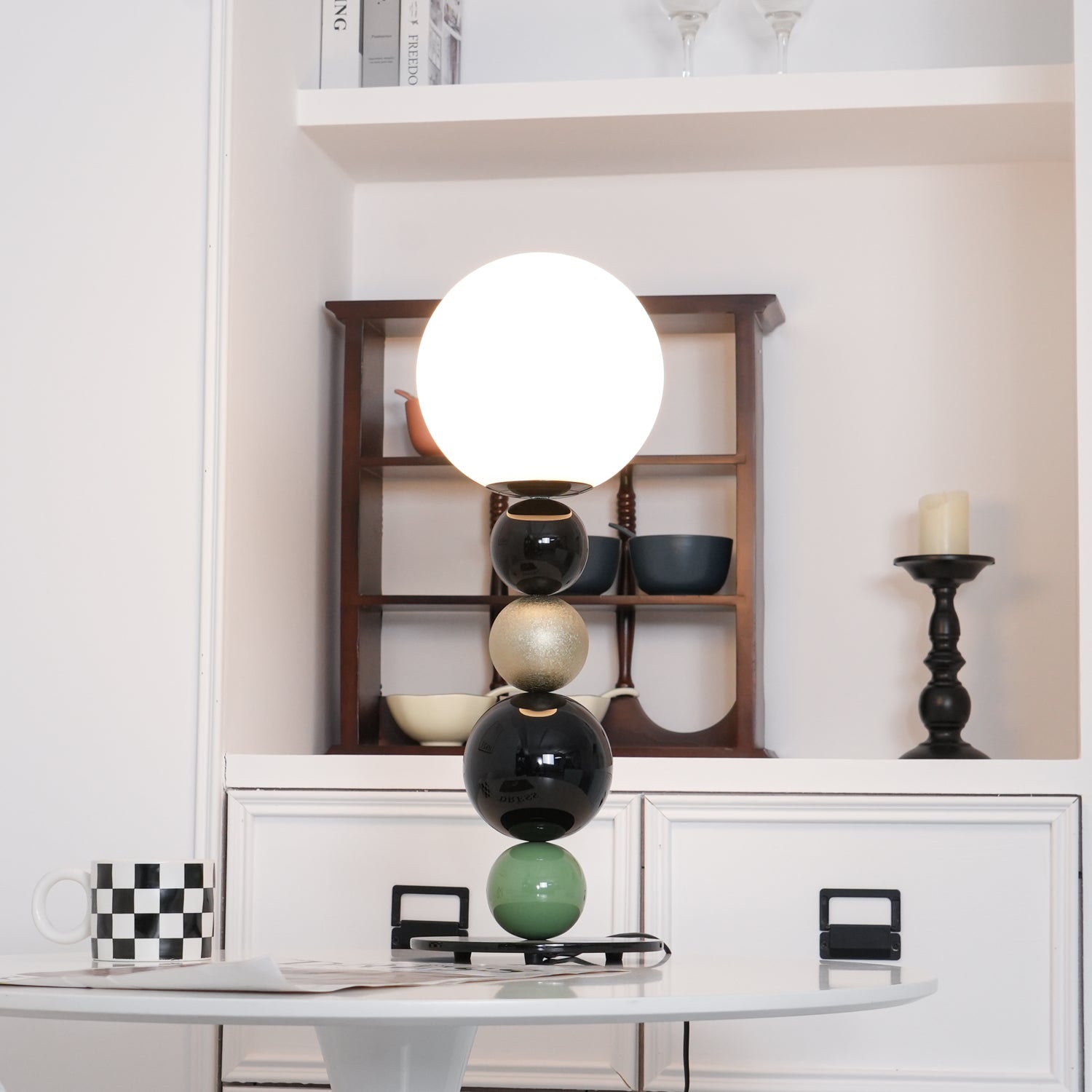 Round Balls Stacking Table Lamp - Blowlighting