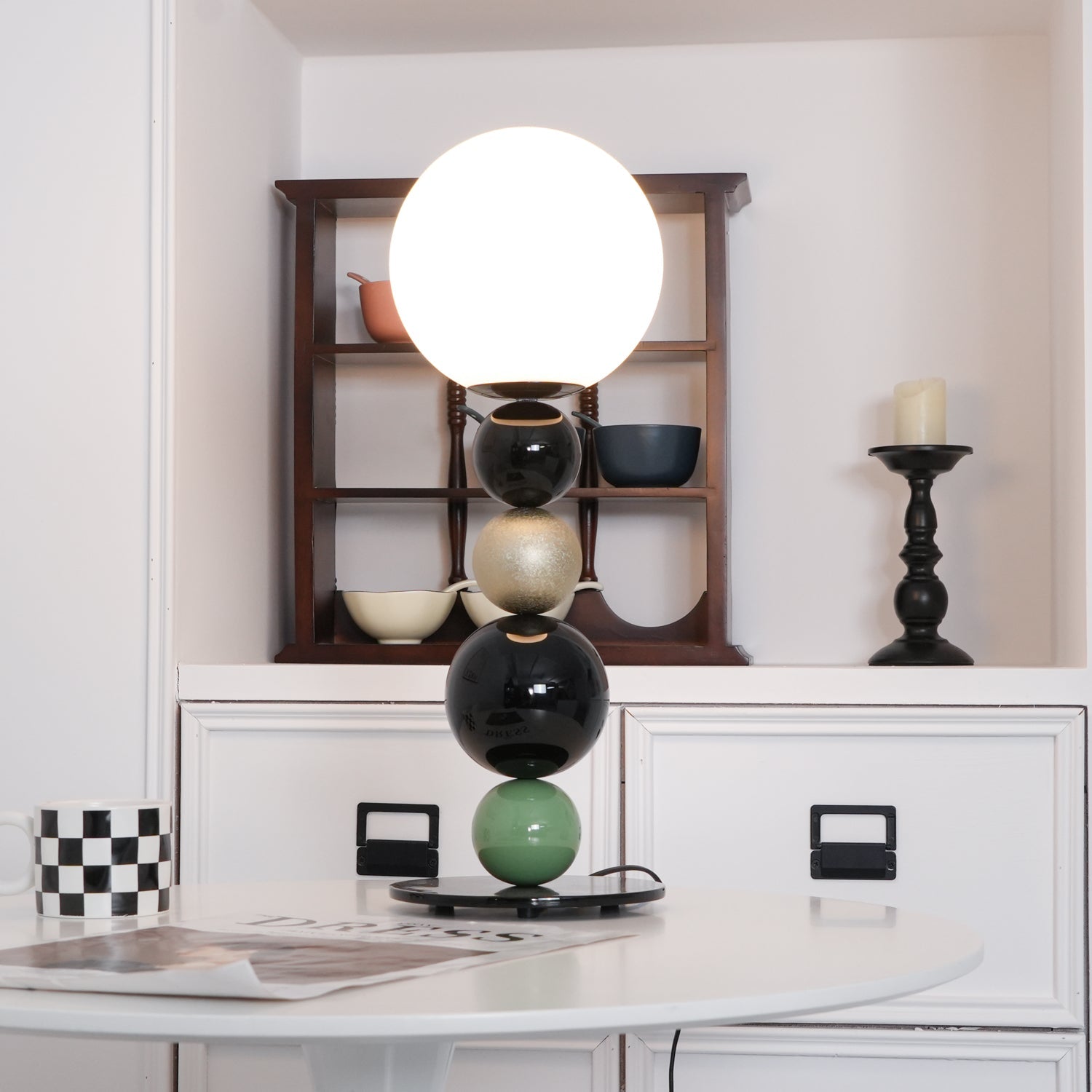 Round Balls Stacking Table Lamp - Blowlighting