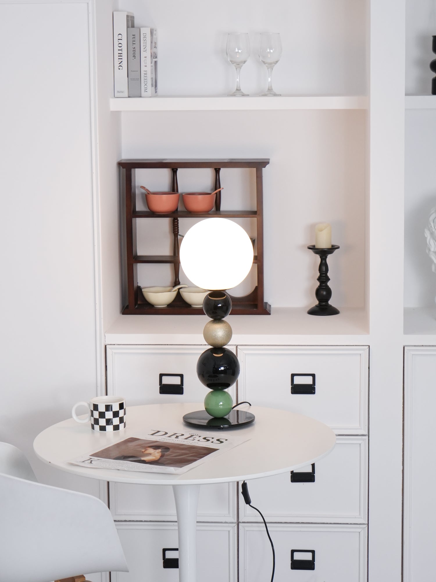 Round Balls Stacking Table Lamp - Blowlighting
