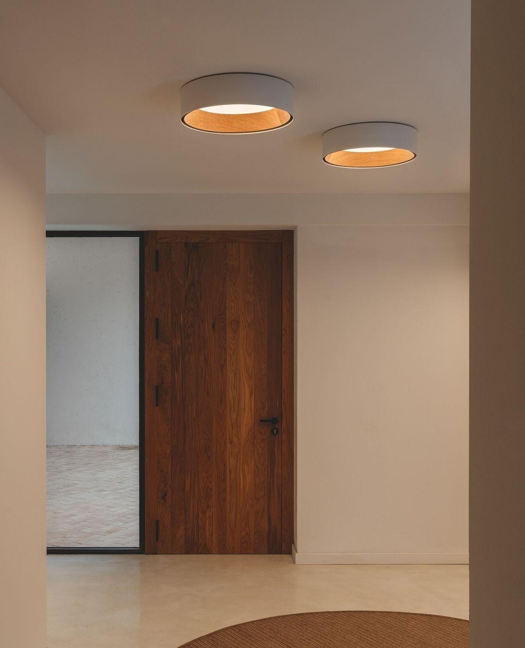 Round Ceiling Lamp - Blowlighting