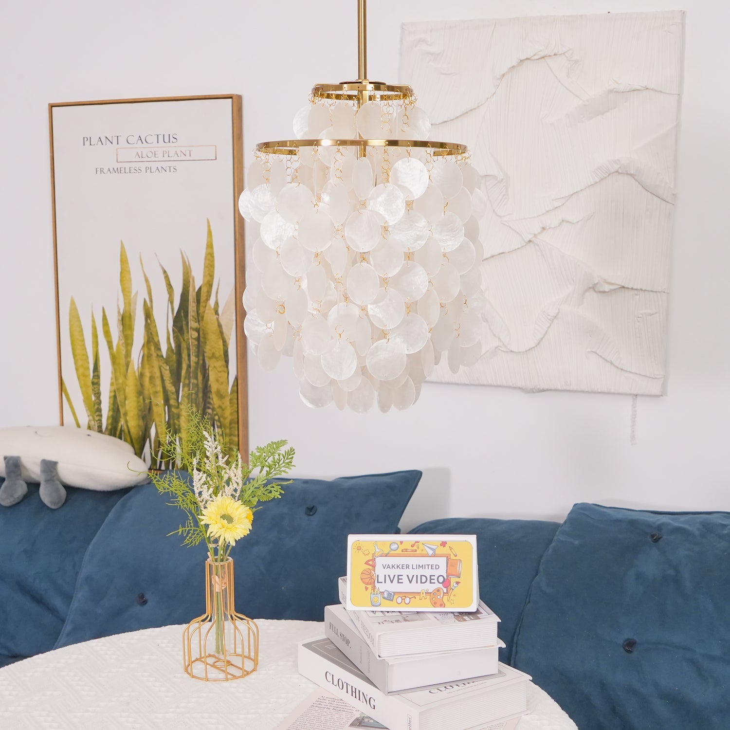 Round Shell Chandelier - Blowlighting