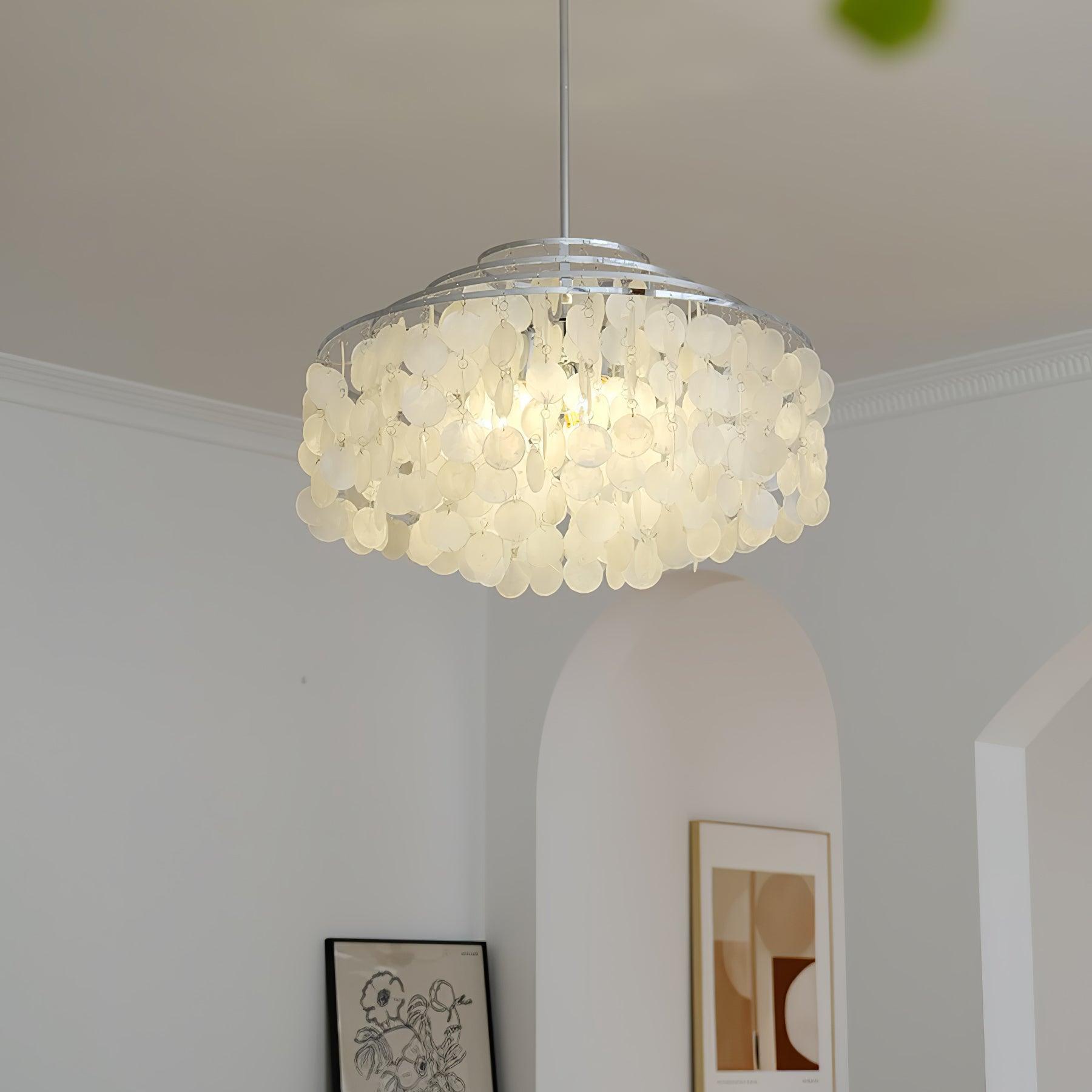Round Shell Chandelier B - Blowlighting