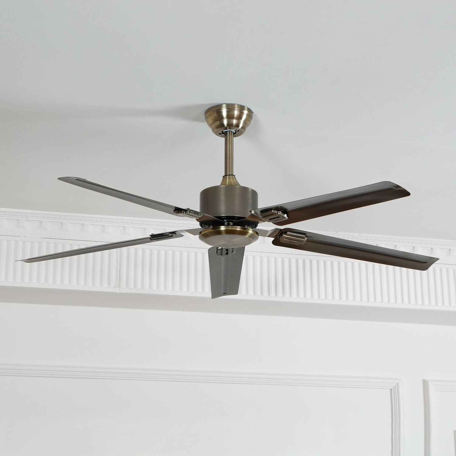 Rozzen Ceiling Fan 52″ - Blowlighting