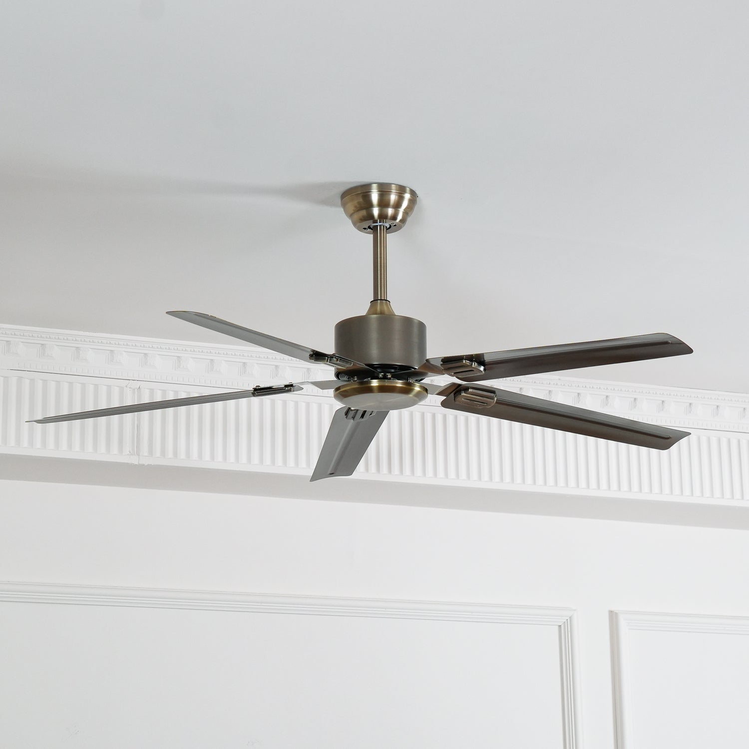 Rozzen Ceiling Fan 52″ - Blowlighting