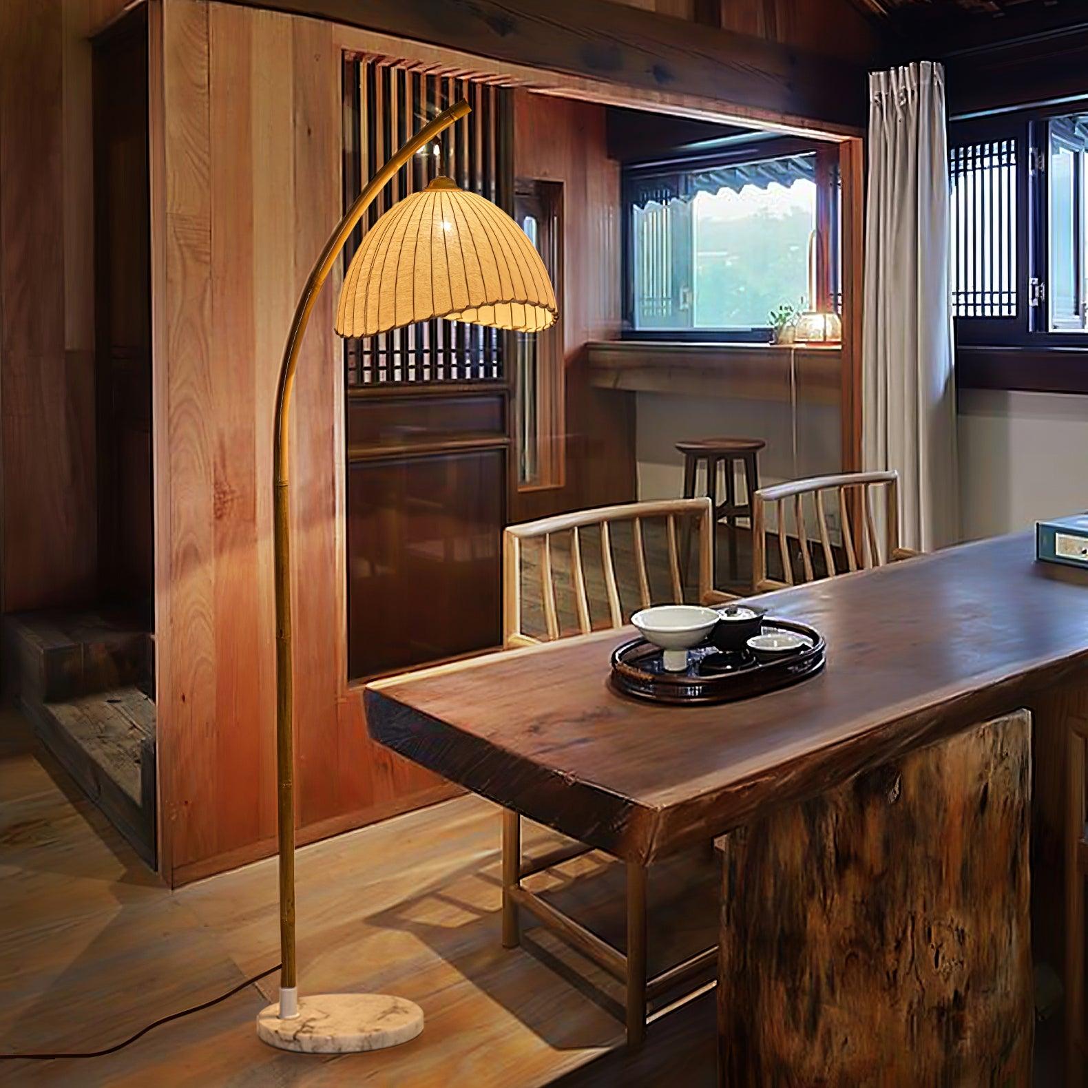 Sanna Floor Lamp - Blowlighting