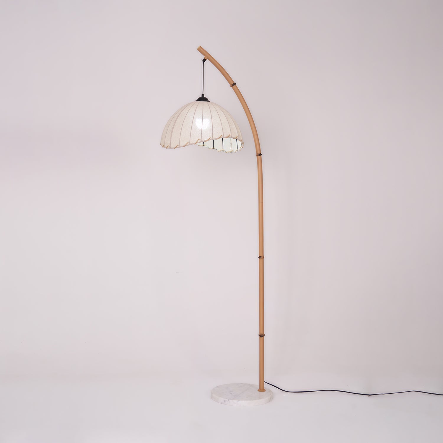 Sanna Floor Lamp - Blowlighting