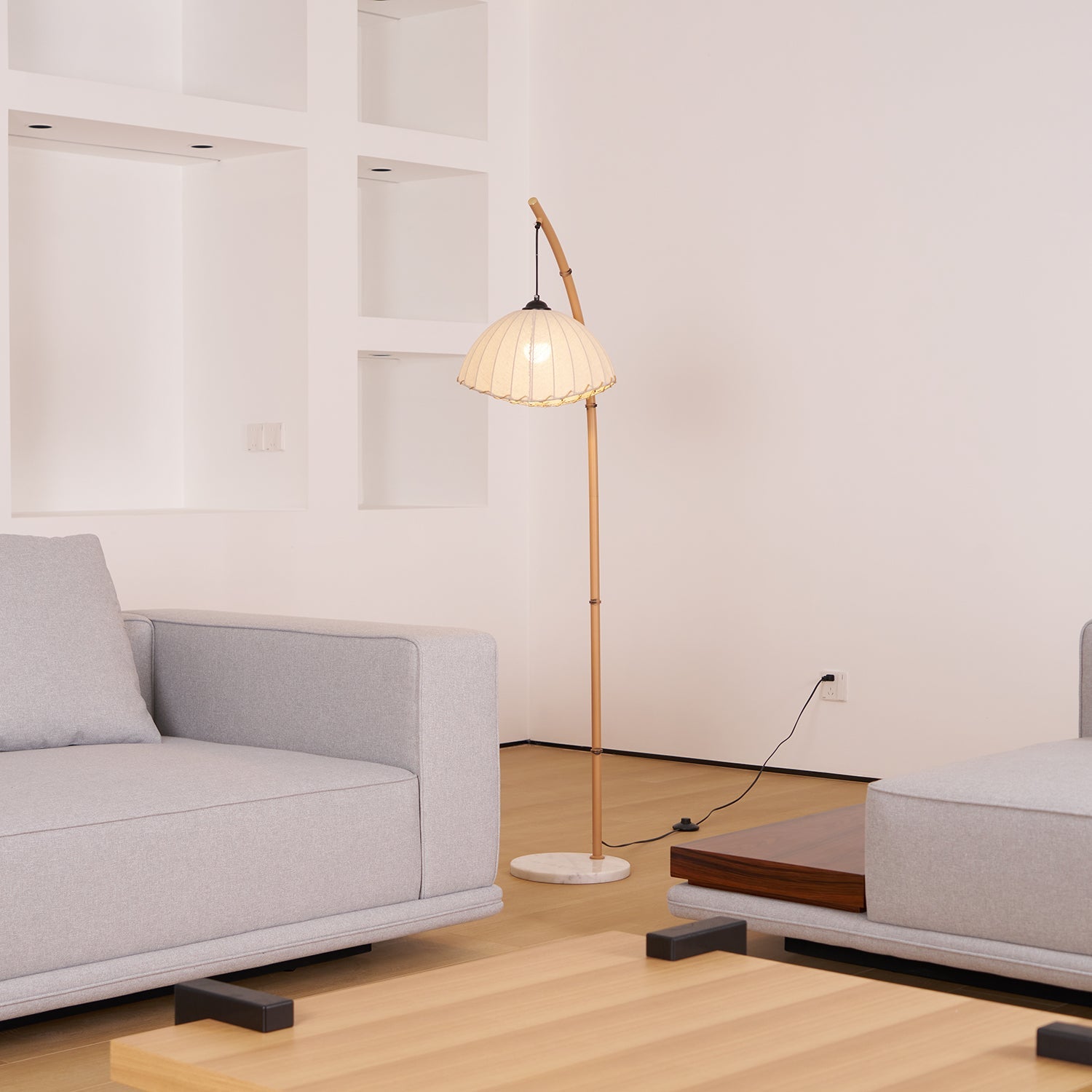 Sanna Floor Lamp - Blowlighting