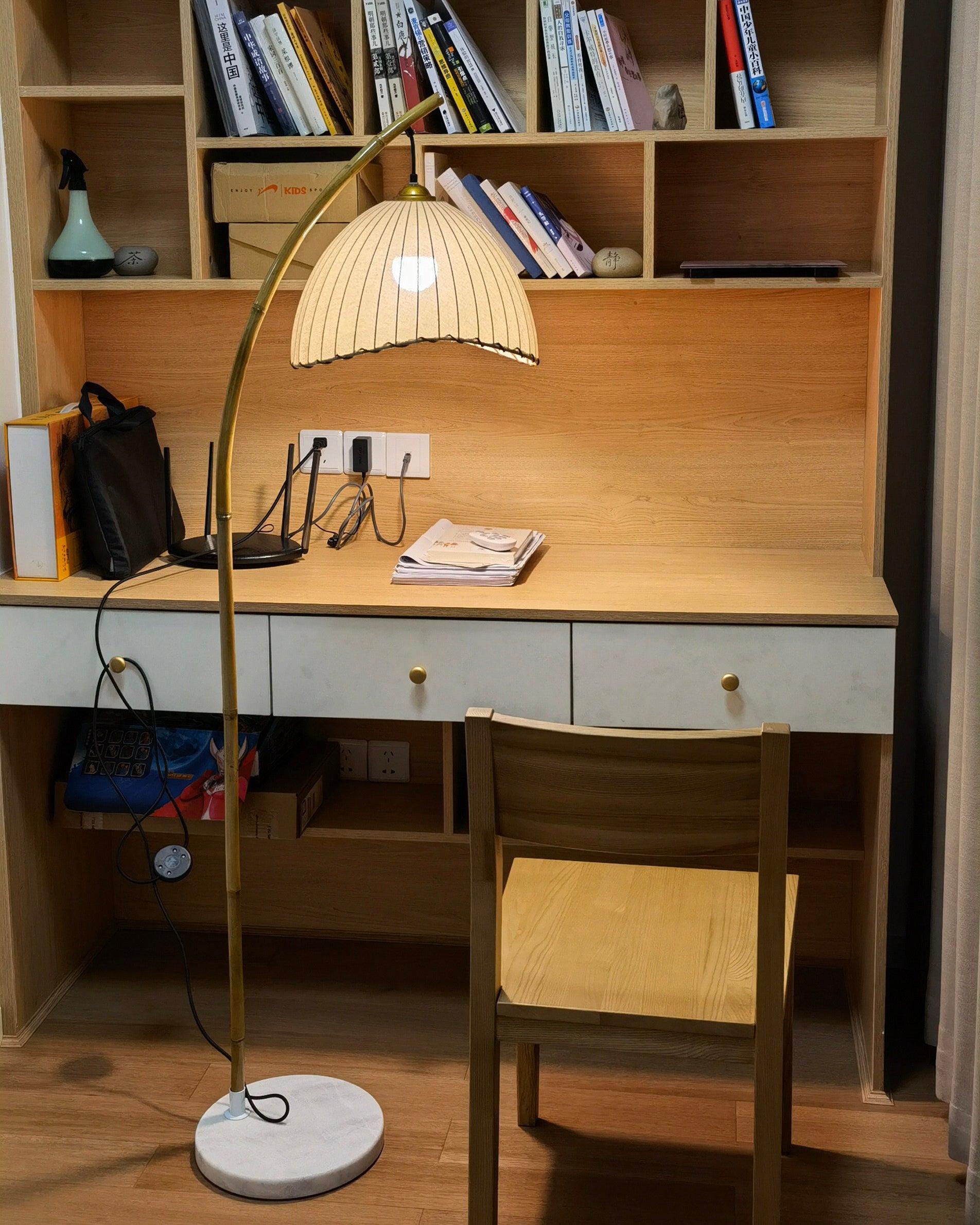 Sanna Floor Lamp - Blowlighting
