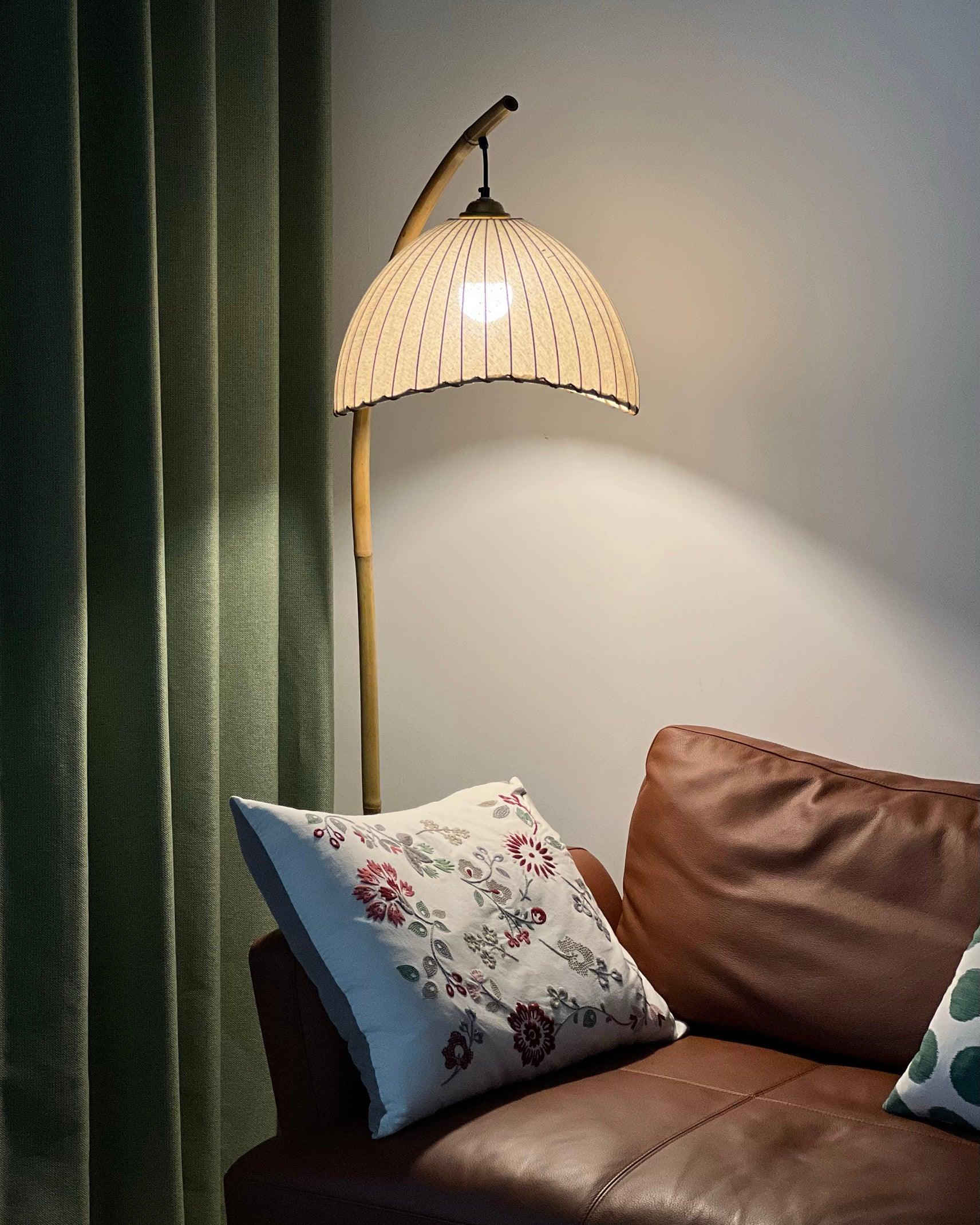 Sanna Floor Lamp - Blowlighting