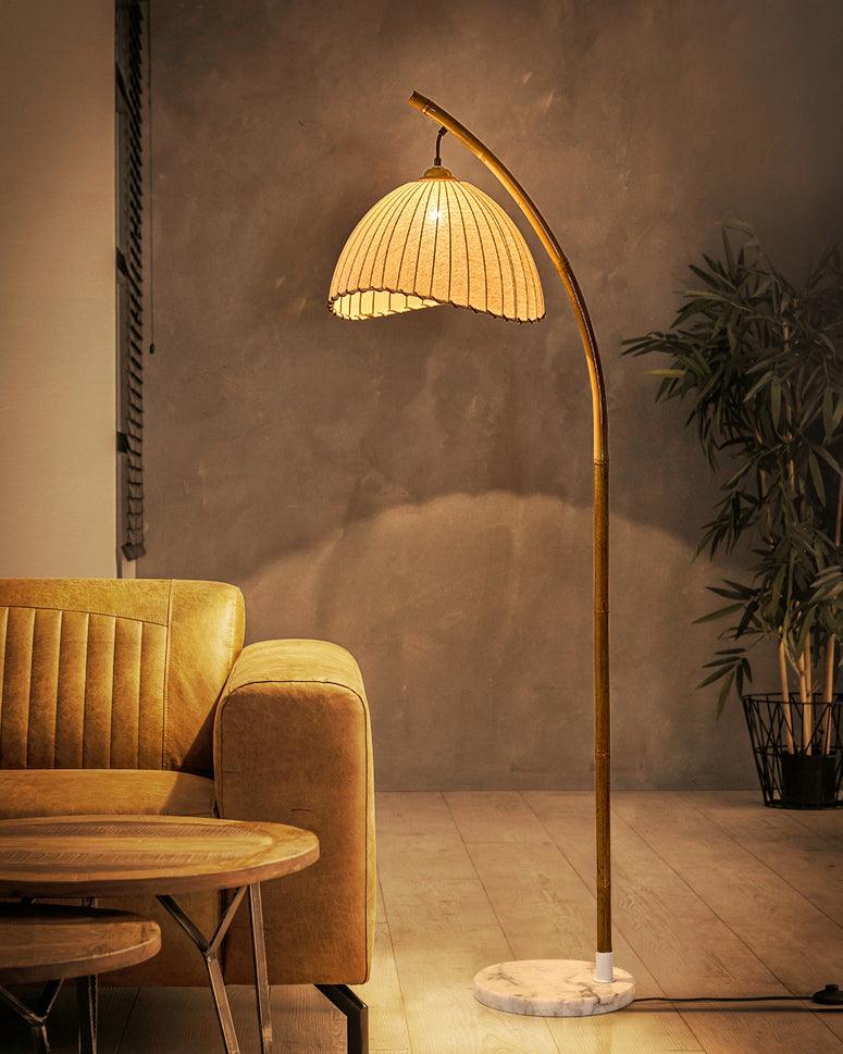 Sanna Floor Lamp - Blowlighting