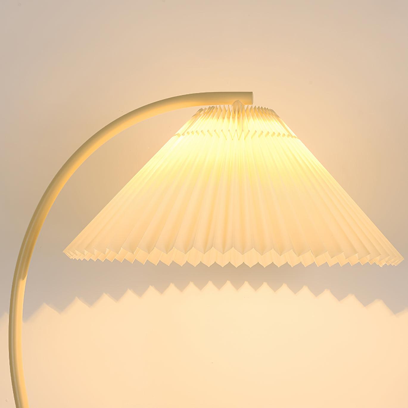 Arched Floor Lamp - Blowlighting