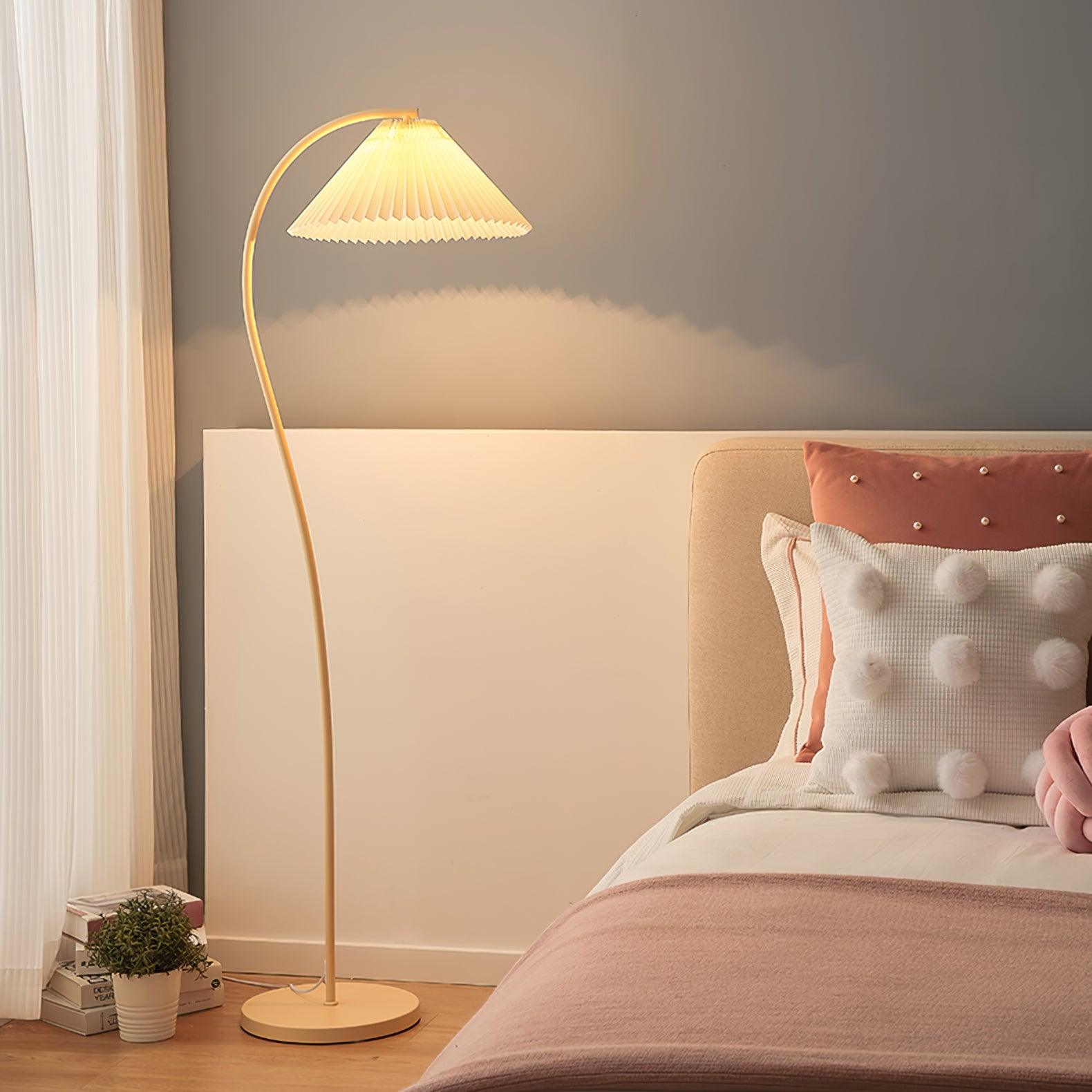 Arched Floor Lamp - Blowlighting