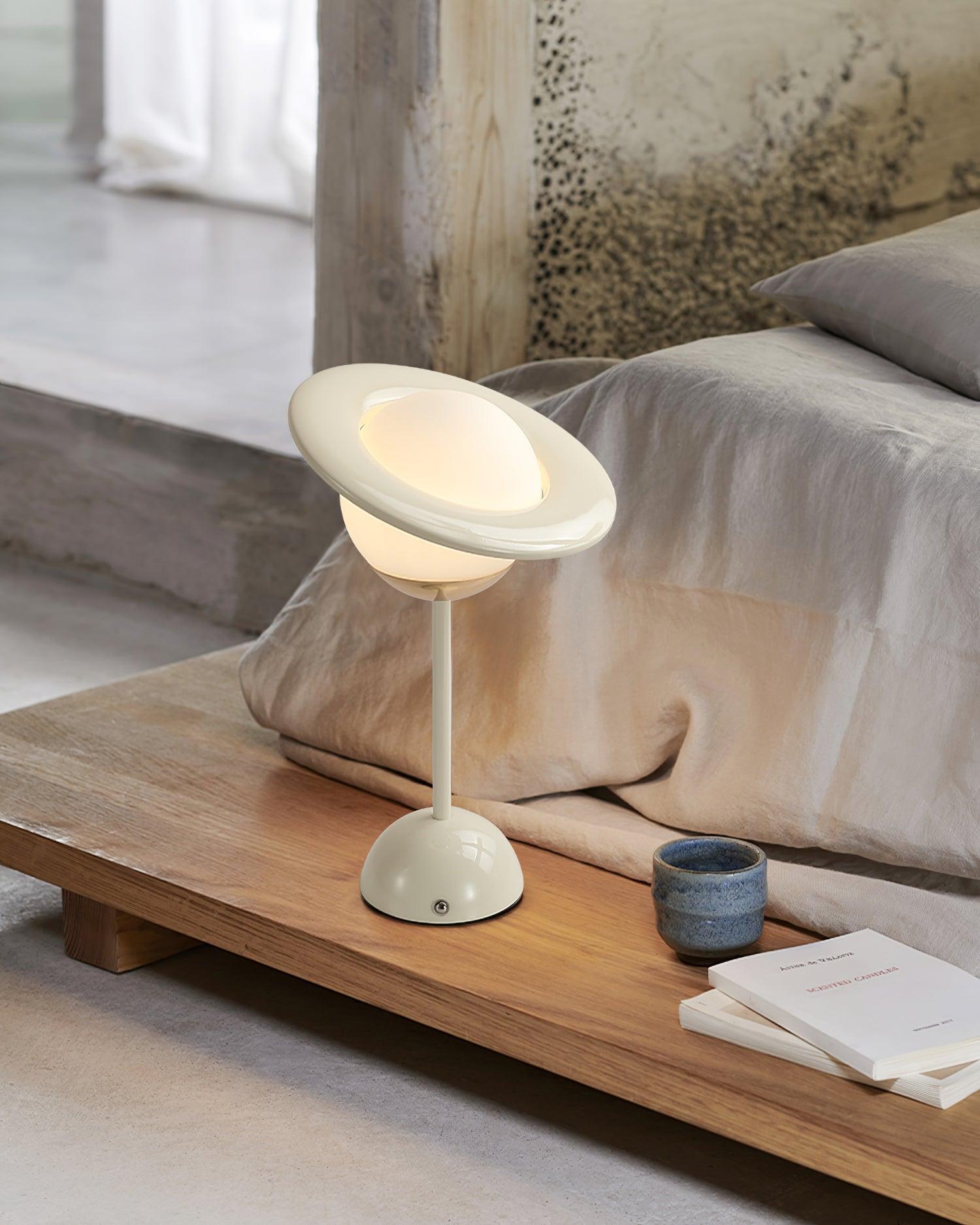 Saturn Planet Table Lamp - Blowlighting