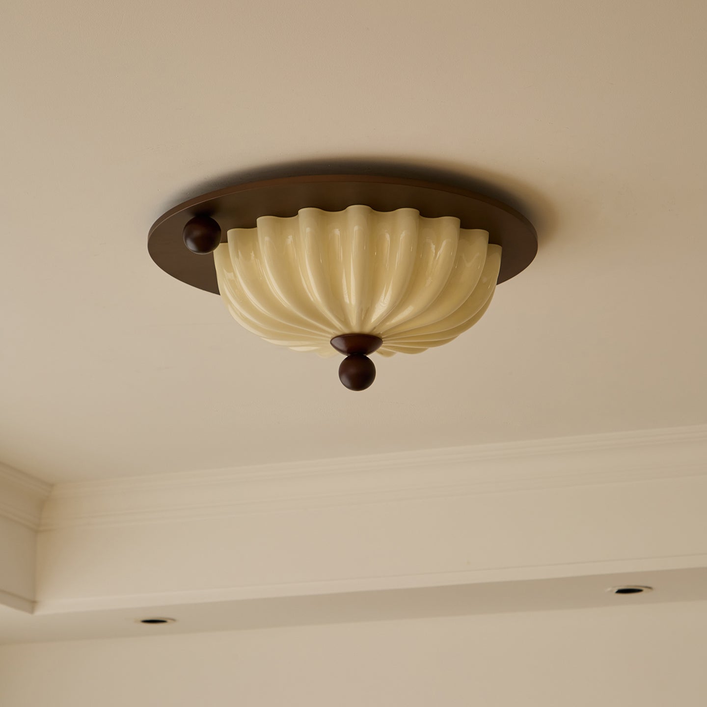 Scallop Modern Glass Crest Ceiling Light