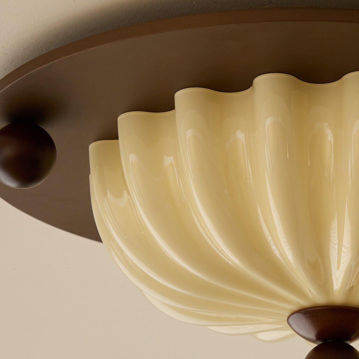 Scallop Modern Glass Crest Ceiling Light
