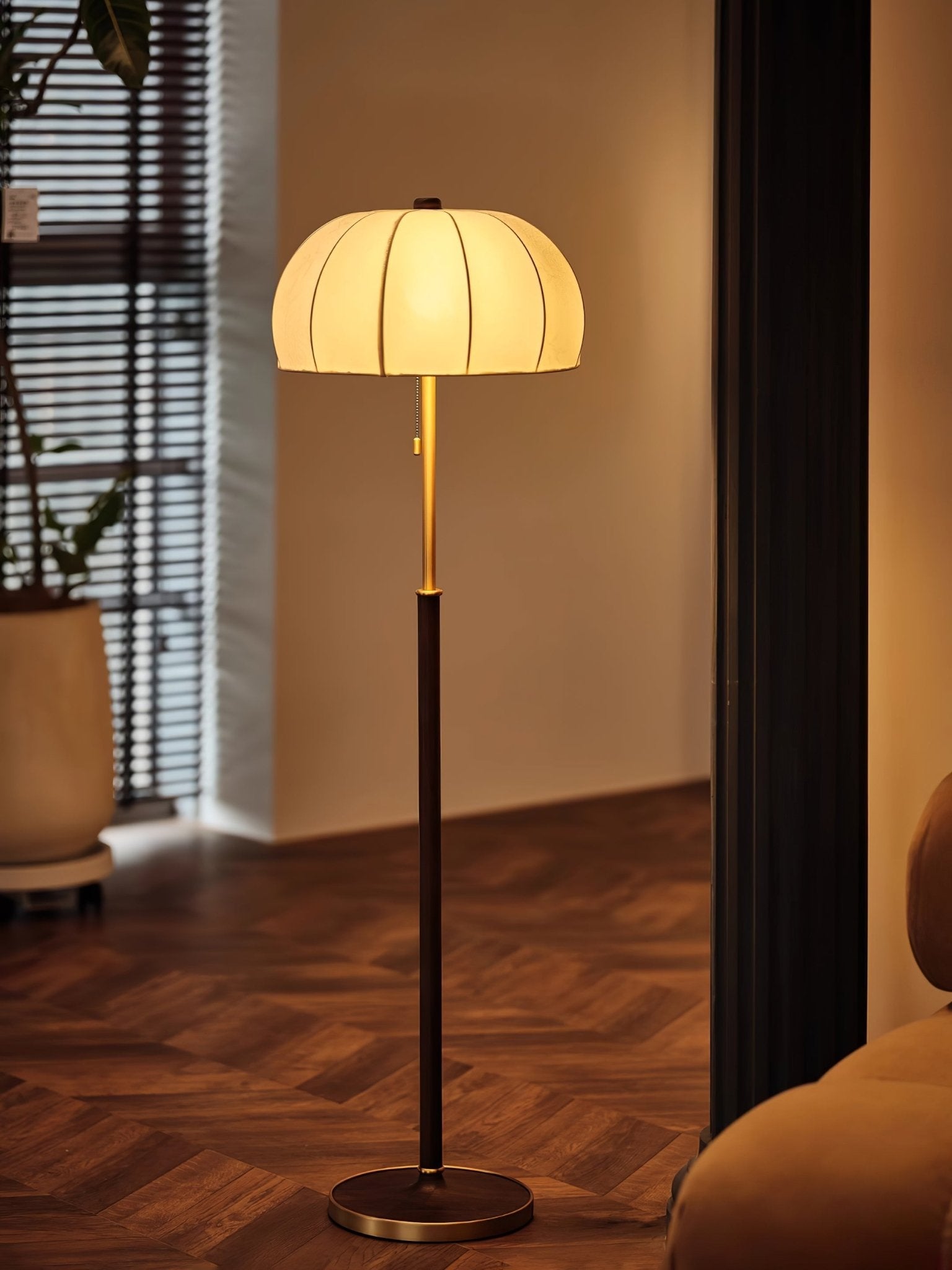 Scandicci Floor Lamp - Blowlighting